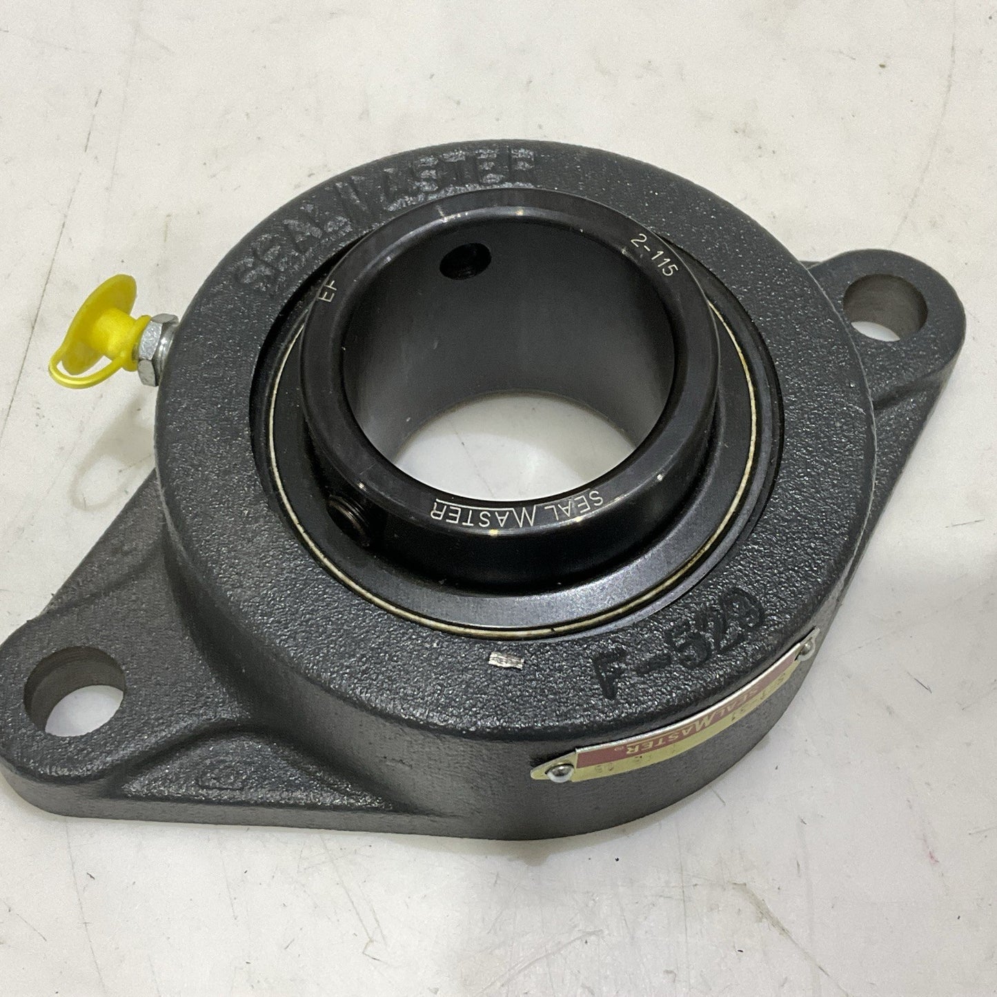 SEAL MASTER SFT-31 FLANGE MOUNT 2 BOLT BEARING 1 15/16 IN BORE Z2M