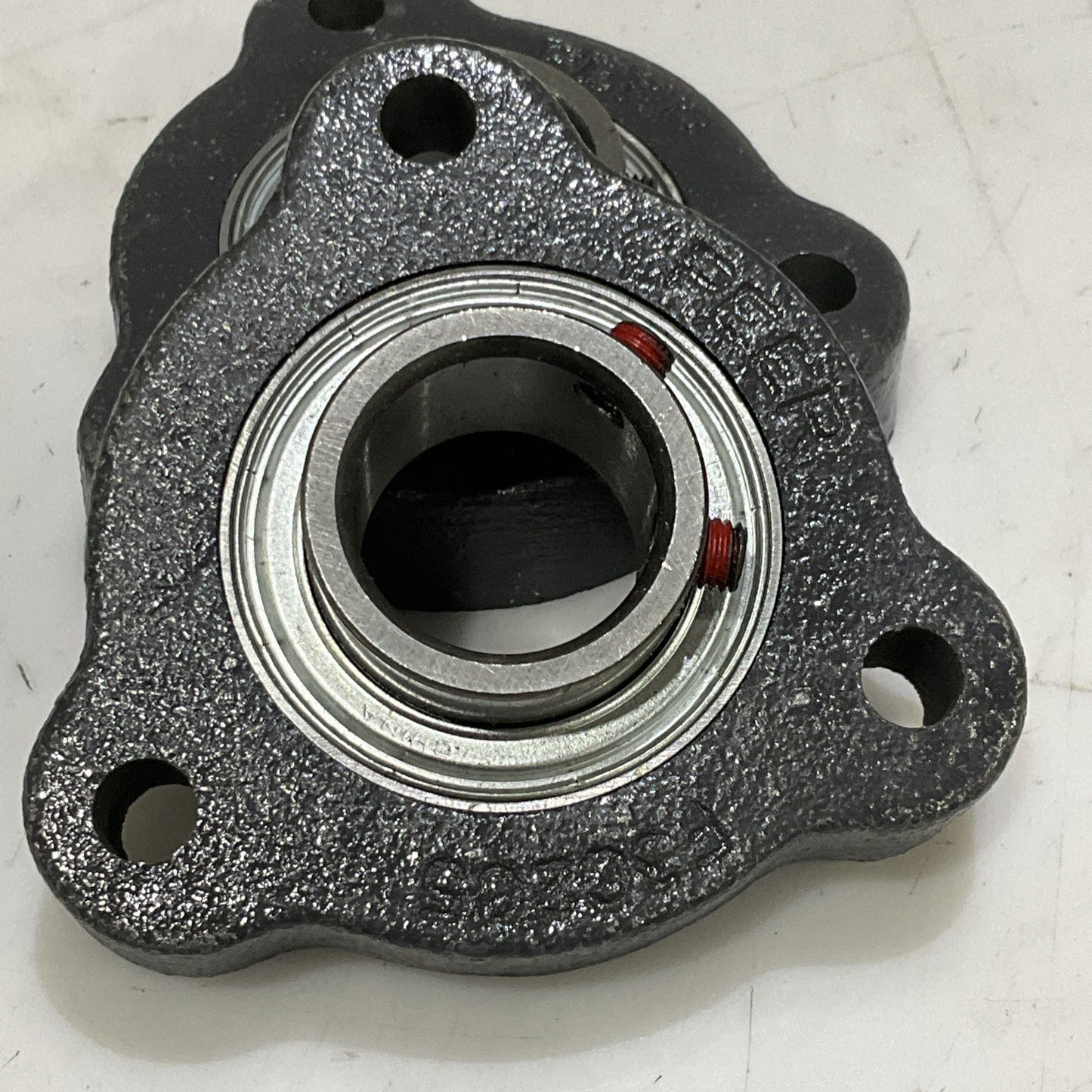 PEER FHSF3C205-16G FLANGE MOUNT BEARING ROUND 3 BOLT 1 IN LOT OF 2 Z2M