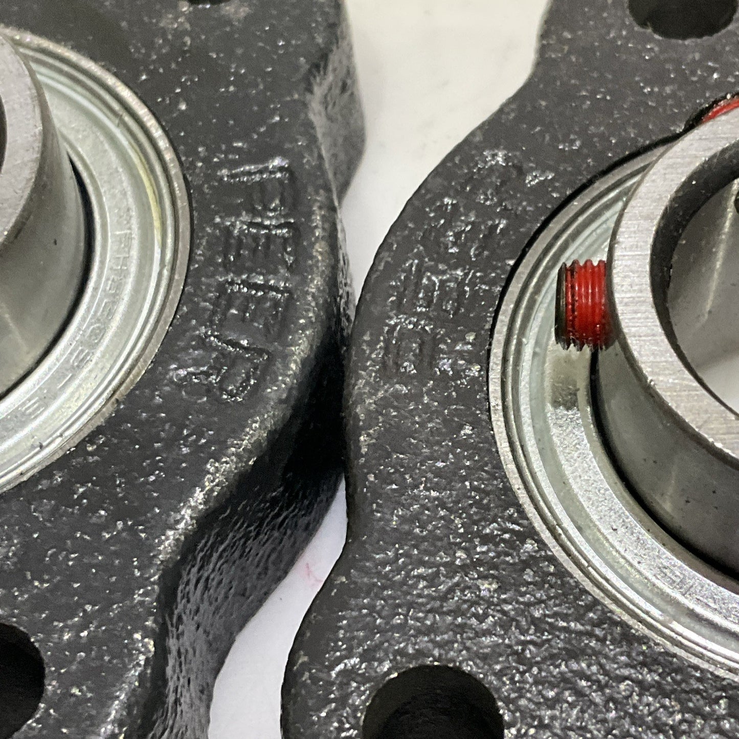 PEER FHSF3C205-16G FLANGE MOUNT BEARING ROUND 3 BOLT 1 IN LOT OF 2 Z2M