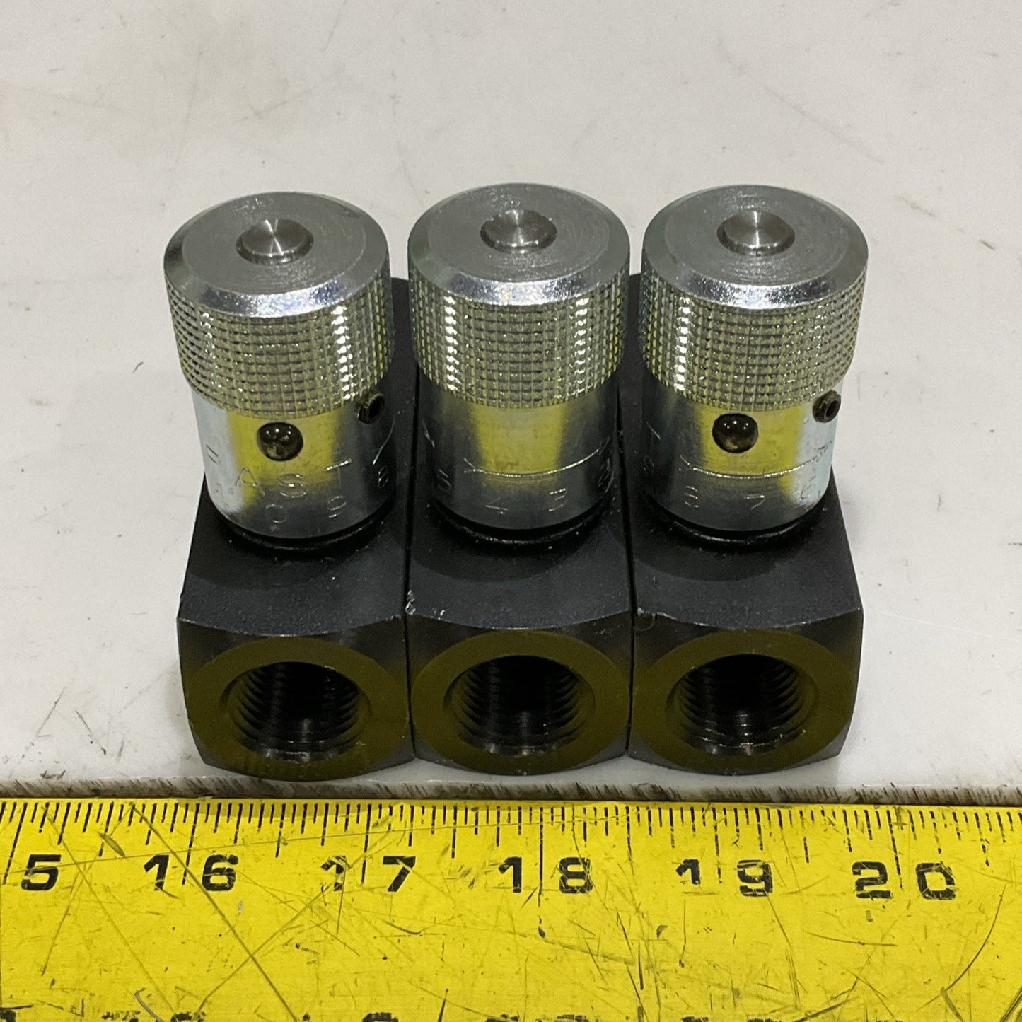 PARKER F800S HYDRAULIC FLOW CONTROL VALVE 5000 PSI 345 BAR 15 GPM LOT OF 3 Z2M