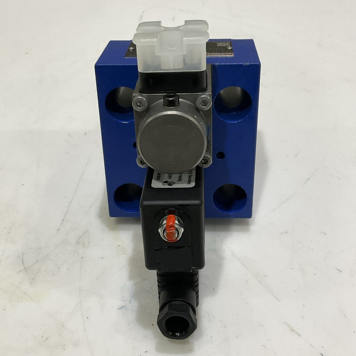 REXROTH R900979357 FES 25 CA-31/315LK4M PROPORTIONAL VALVE Z2M