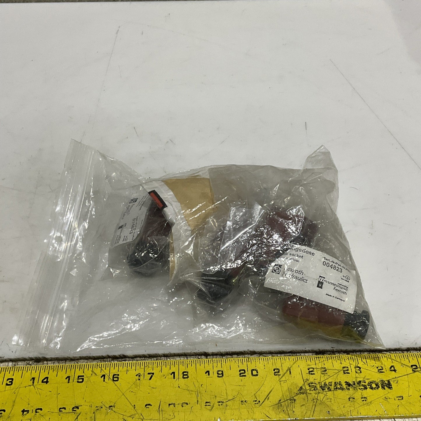 REXROTH LEITUNGDOSE 004823 CABLE SOCKET LOT OF 6 Z2M