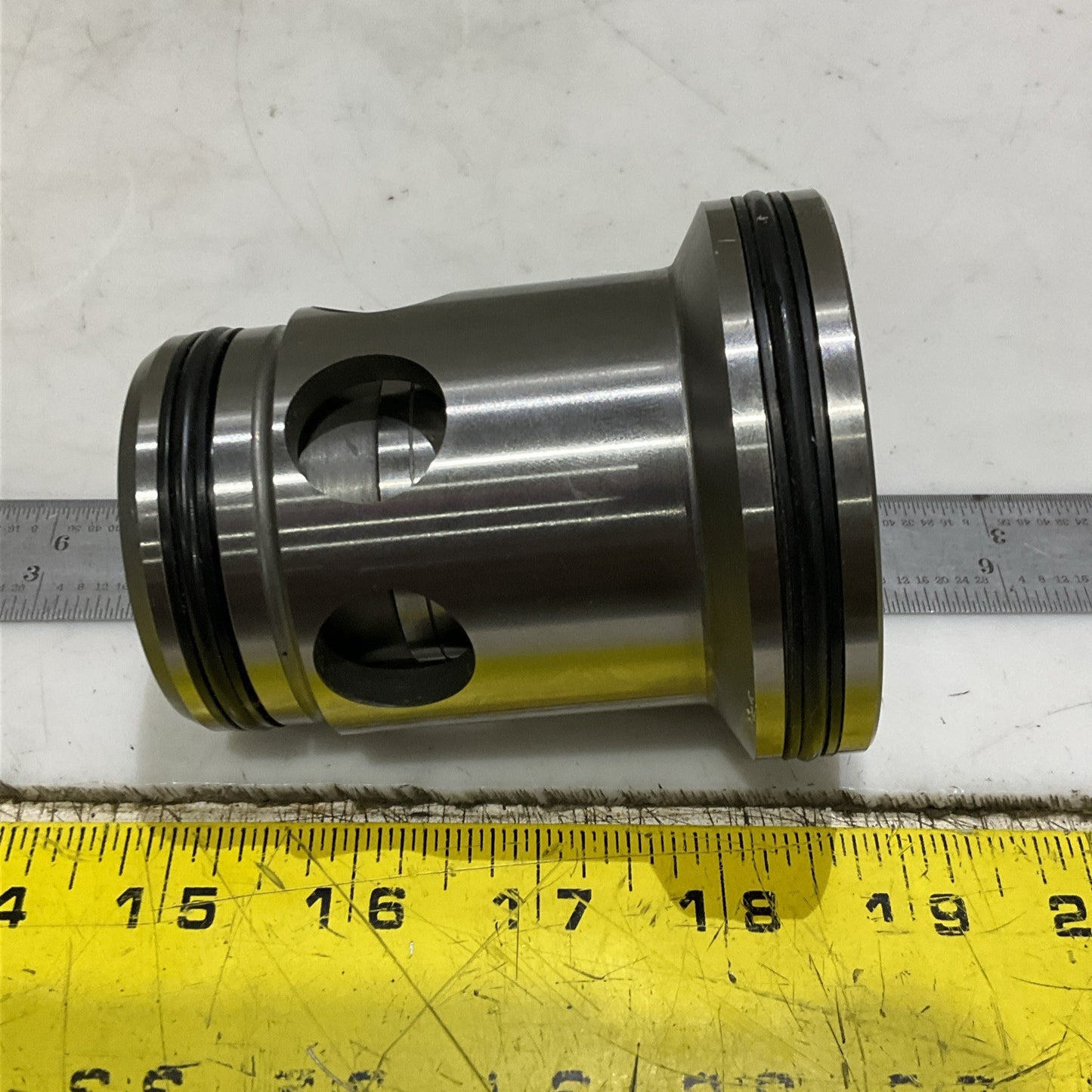 VICKERS CV1 40 D105 H 40 CARTRIDGE VALVE CV140D105H40 Z2M