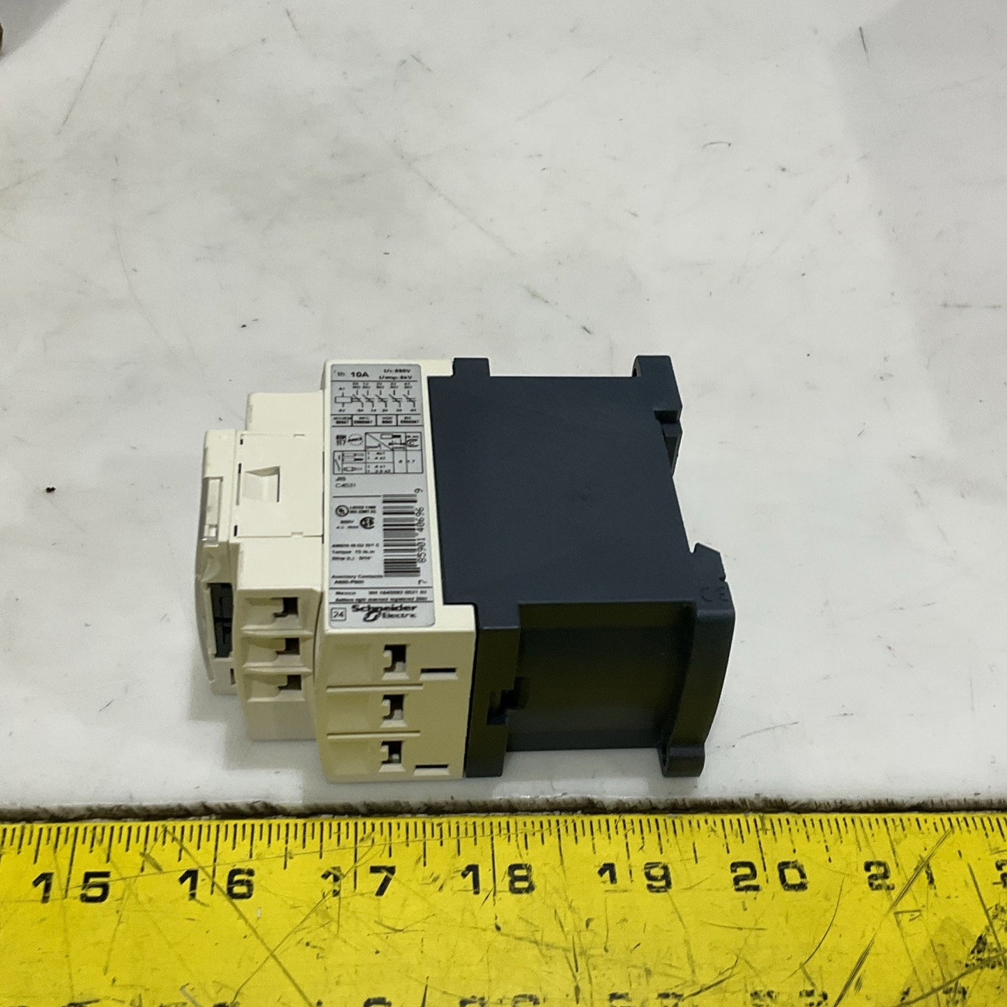 SQUARE D TELEMECANIQUE CAD50BL CONTROL RELAY 24V CAD50BL40696 Z2M