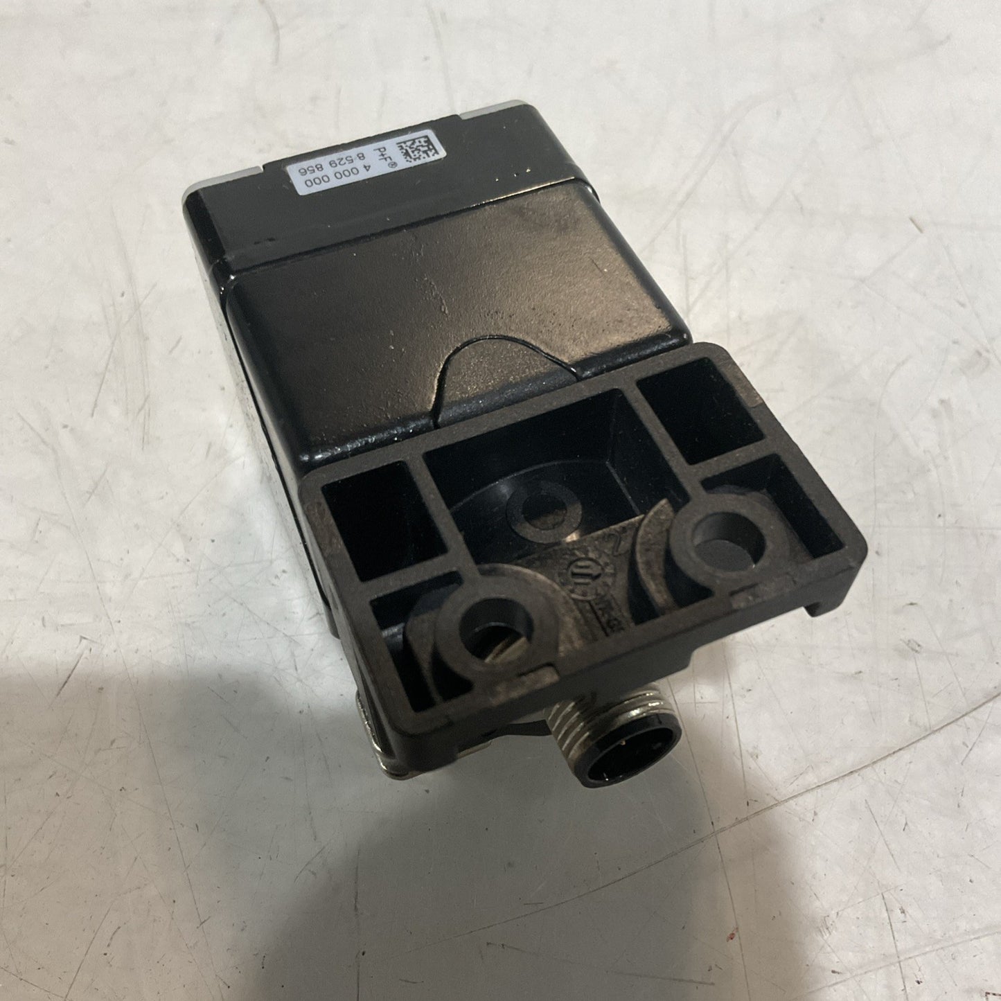 PEPPERL+FUCHS 193260 NRB20-L3-E2-C-V1 INDUCTIVE SENSOR 10-30VDC U3S