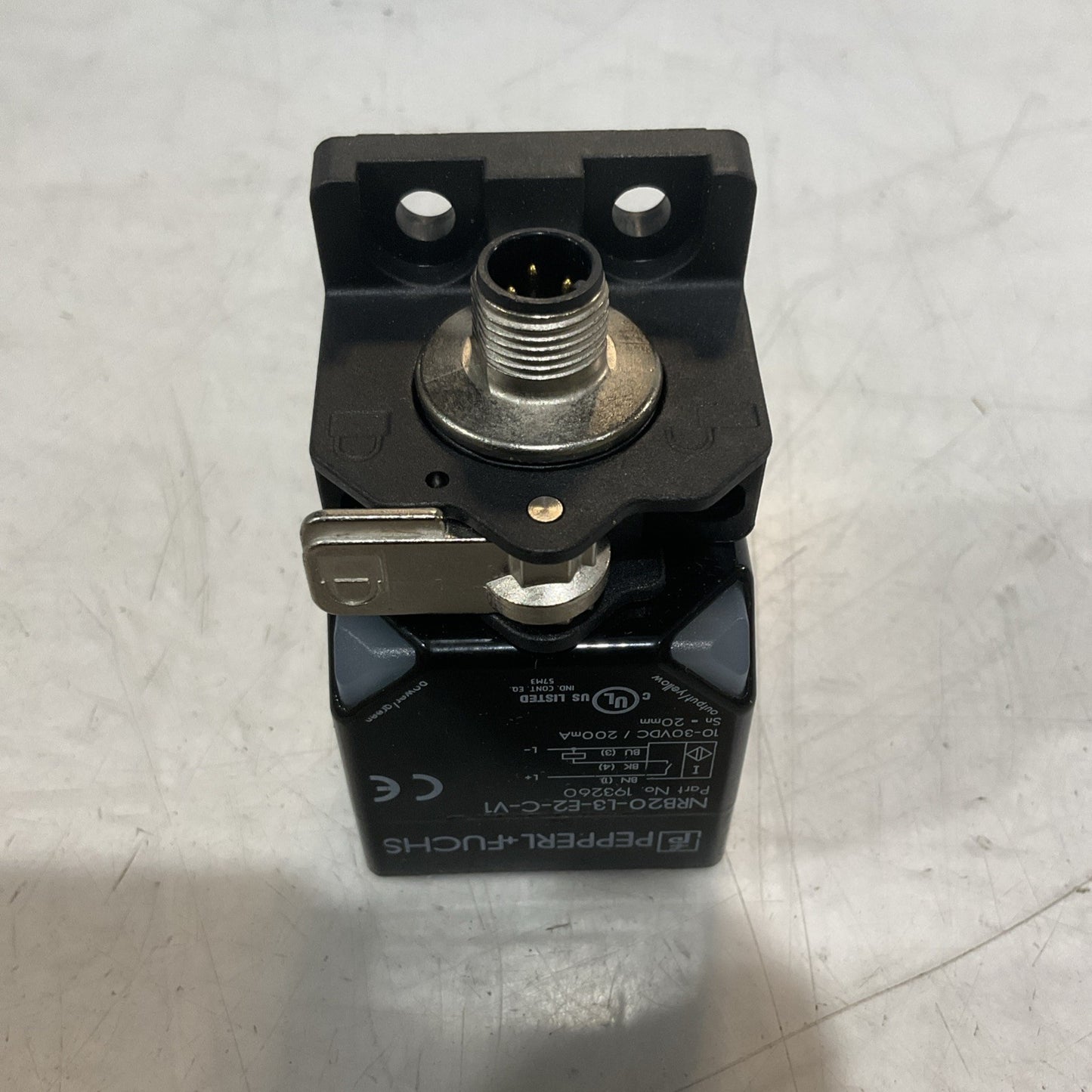 PEPPERL+FUCHS 193260 NRB20-L3-E2-C-V1 INDUCTIVE SENSOR 10-30VDC U3S