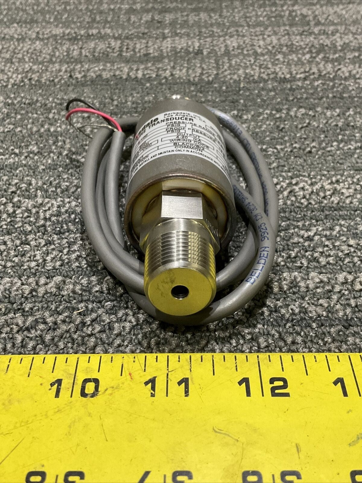 BARKSDALE 425HG04P4 425HG-04-P4 PRESSURE TRANSDUCER 0-100 PSI 222