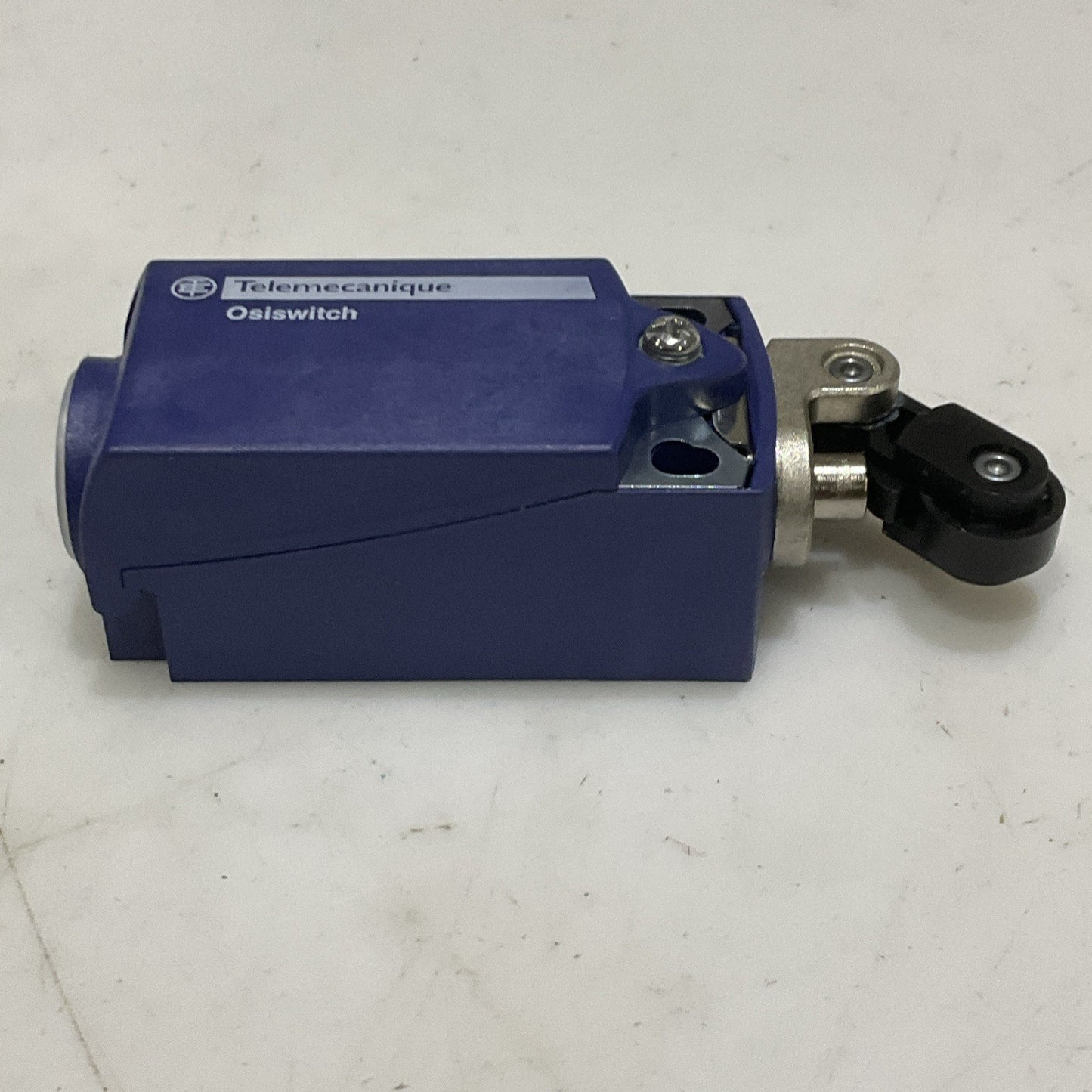 TELEMECANIQUE XCKP212P16 ZCP21 LIMIT SWITCH Z2M