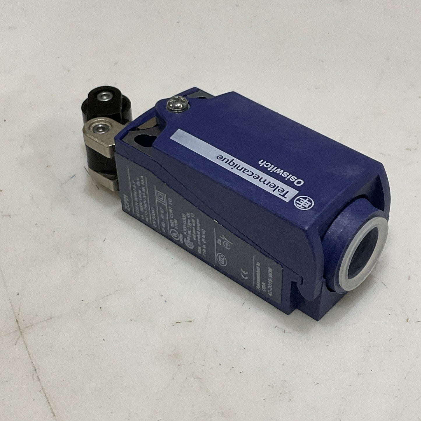 TELEMECANIQUE XCKP212P16 ZCP21 LIMIT SWITCH Z2M