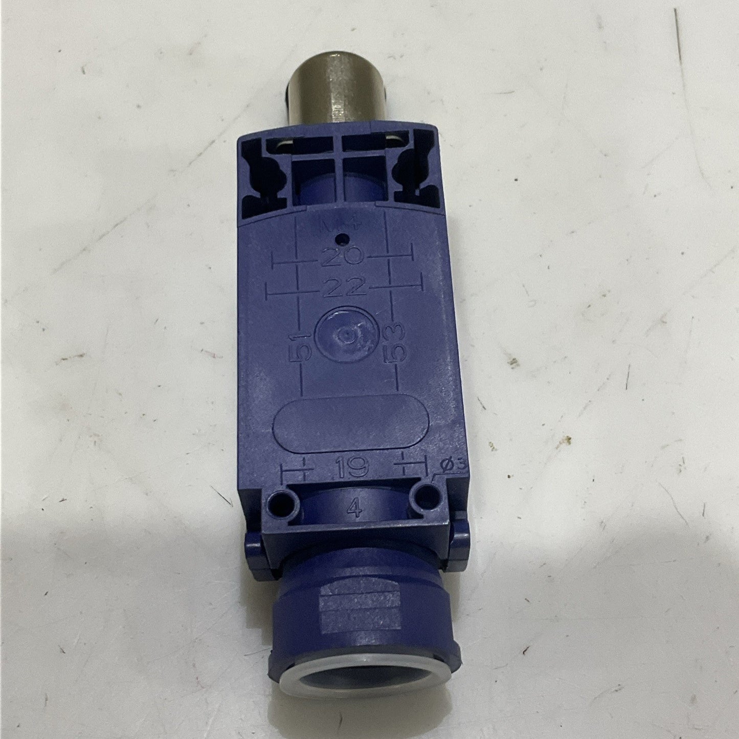 TELEMECANIQUE XCKP212P16 ZCP21 LIMIT SWITCH Z2M