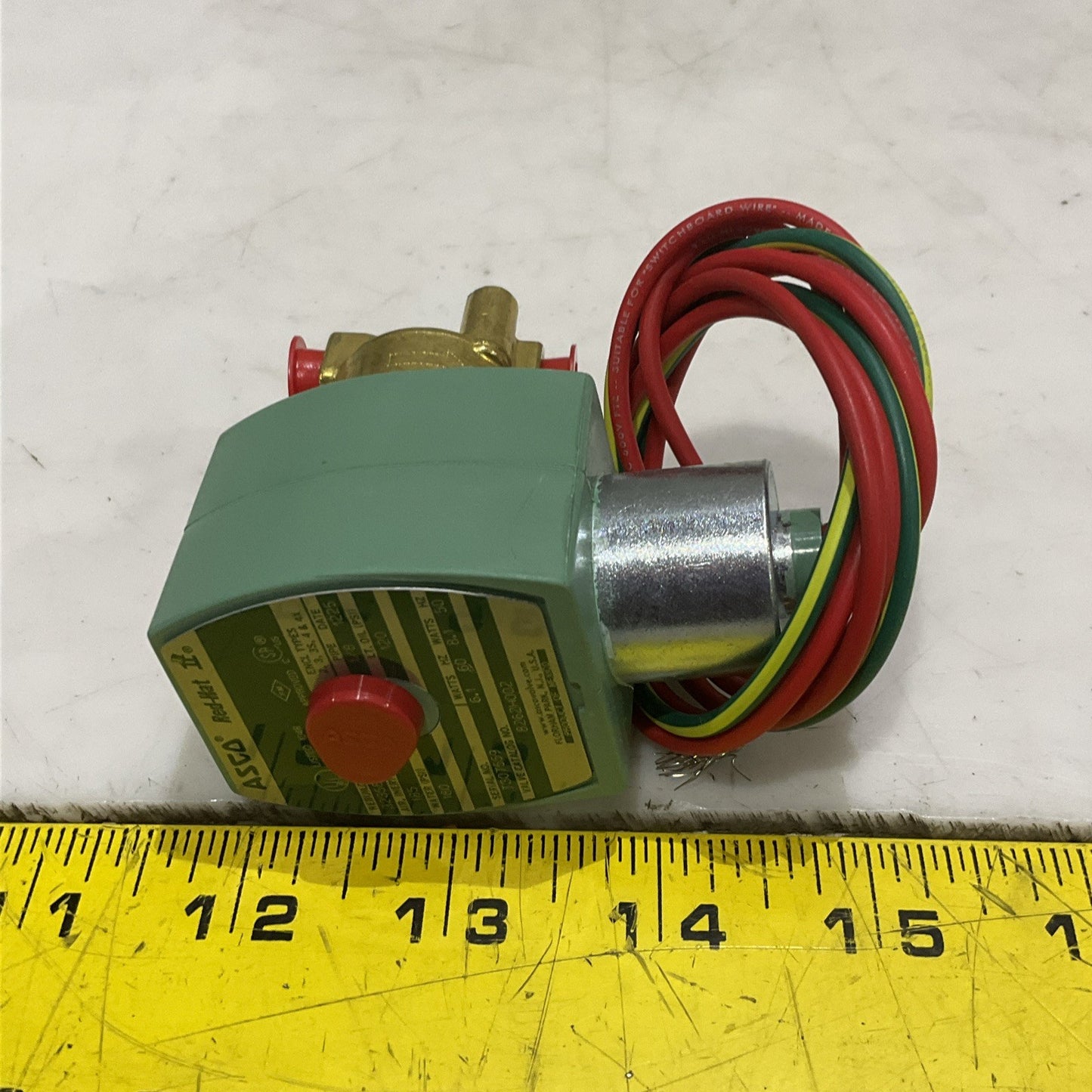 ASCO 8262H002 CS29862 SOLENOID VALVE 1/8 IN 120/60 110/50 Z2M