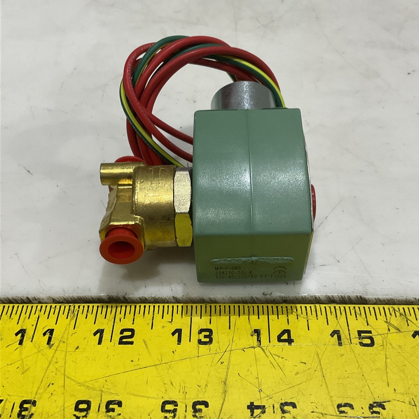 ASCO 8262H002 CS29862 SOLENOID VALVE 1/8 IN 120/60 110/50 Z2M
