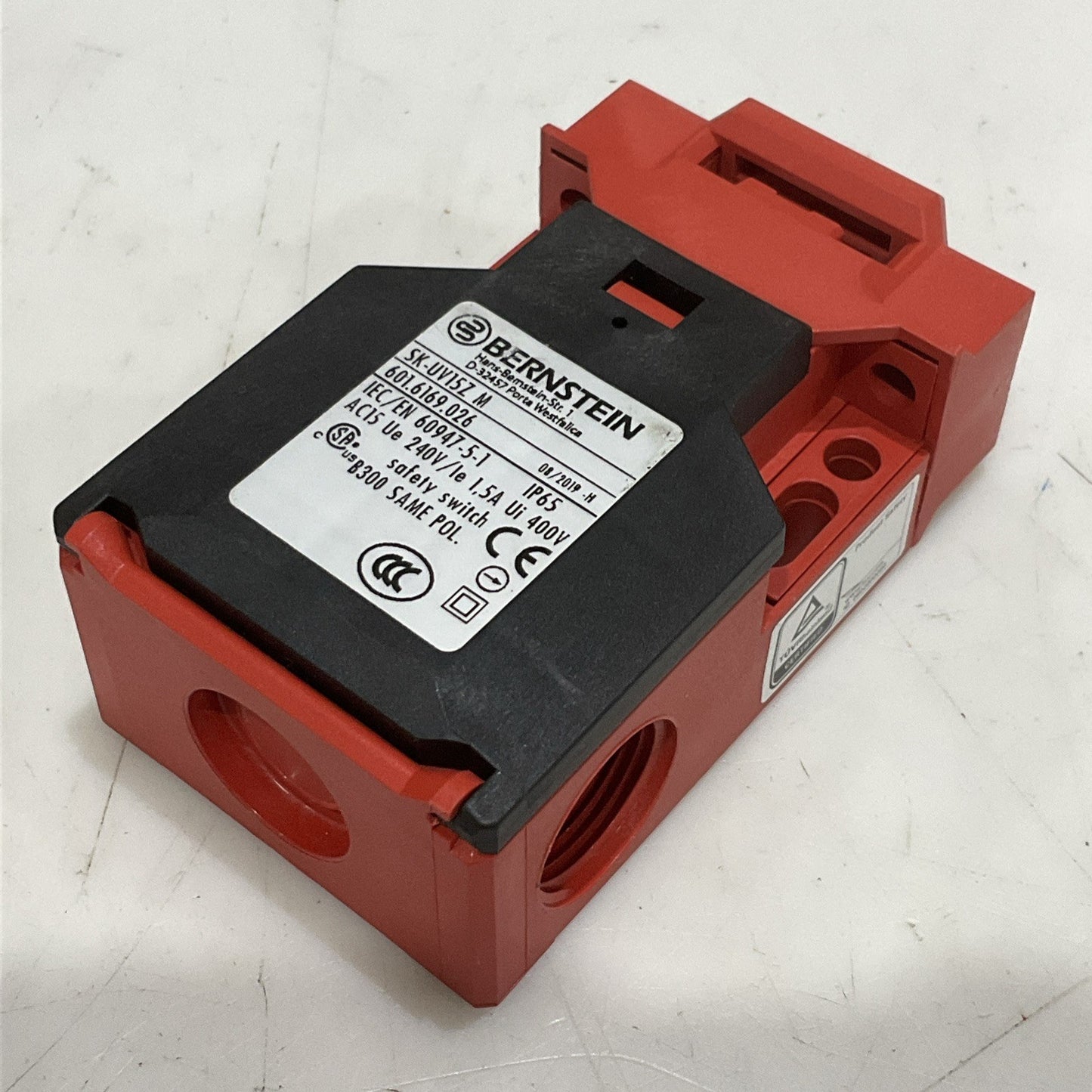 BERNSTEIN SK-UV15Z M SAFETY INTERLOCK SYSTEM SWITCH 601.6169.026 1.5 A 400V Z2M