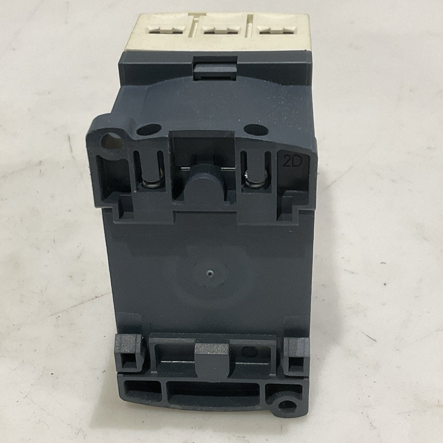 SQUARE D TELEMECANIQUE CAD50BL CONTROL RELAY 24V CAD50BL40696 Z2M