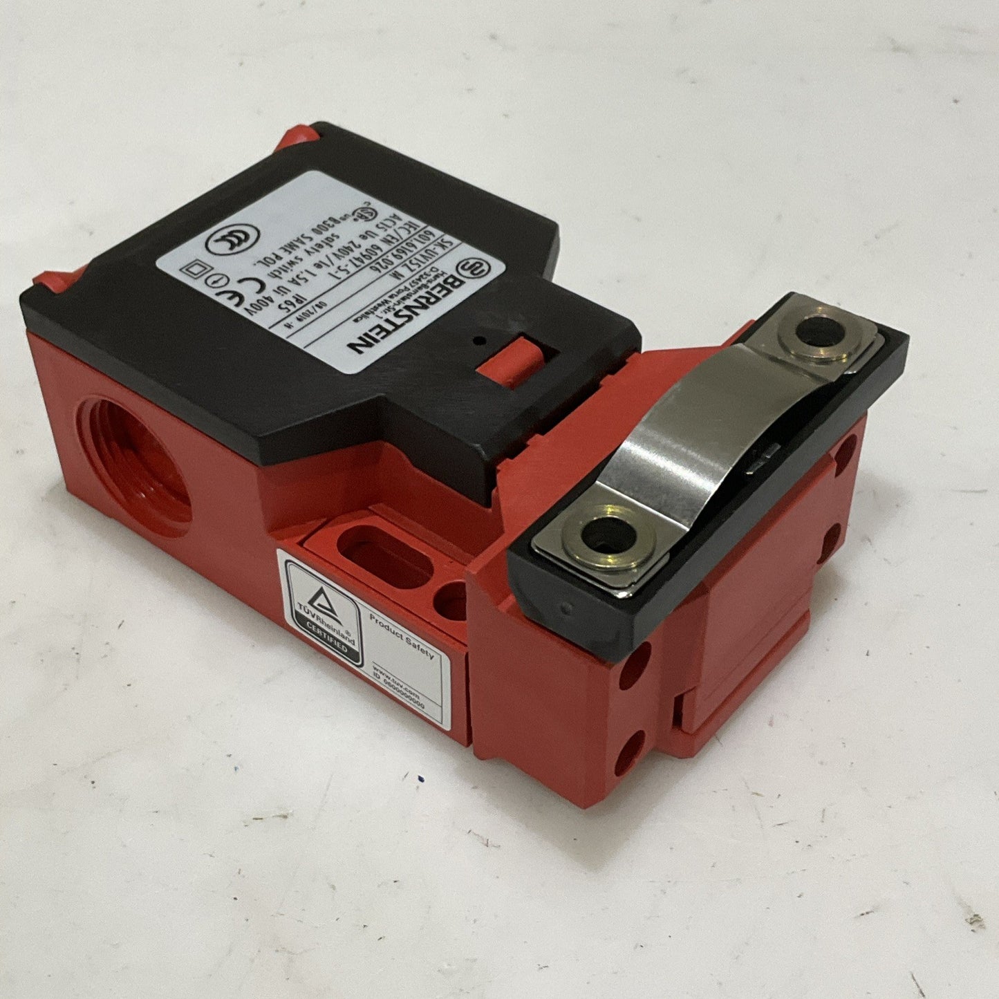 BERNSTEIN SK-UV15Z M SAFETY INTERLOCK SYSTEM SWITCH 601.6169.026 1.5 A 400V Z2M