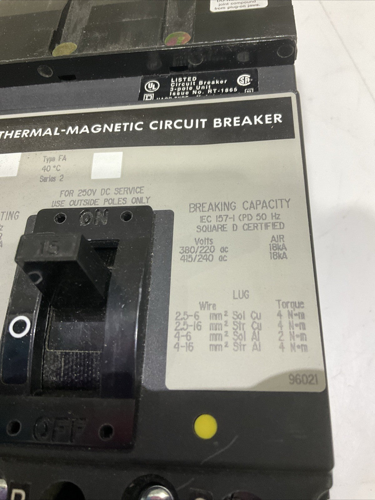 SQUARE D FA34015 MAGNETIC CIRCUIT BREAKER 3P 15A 480V 50/60HZ 250 VDC Z2M