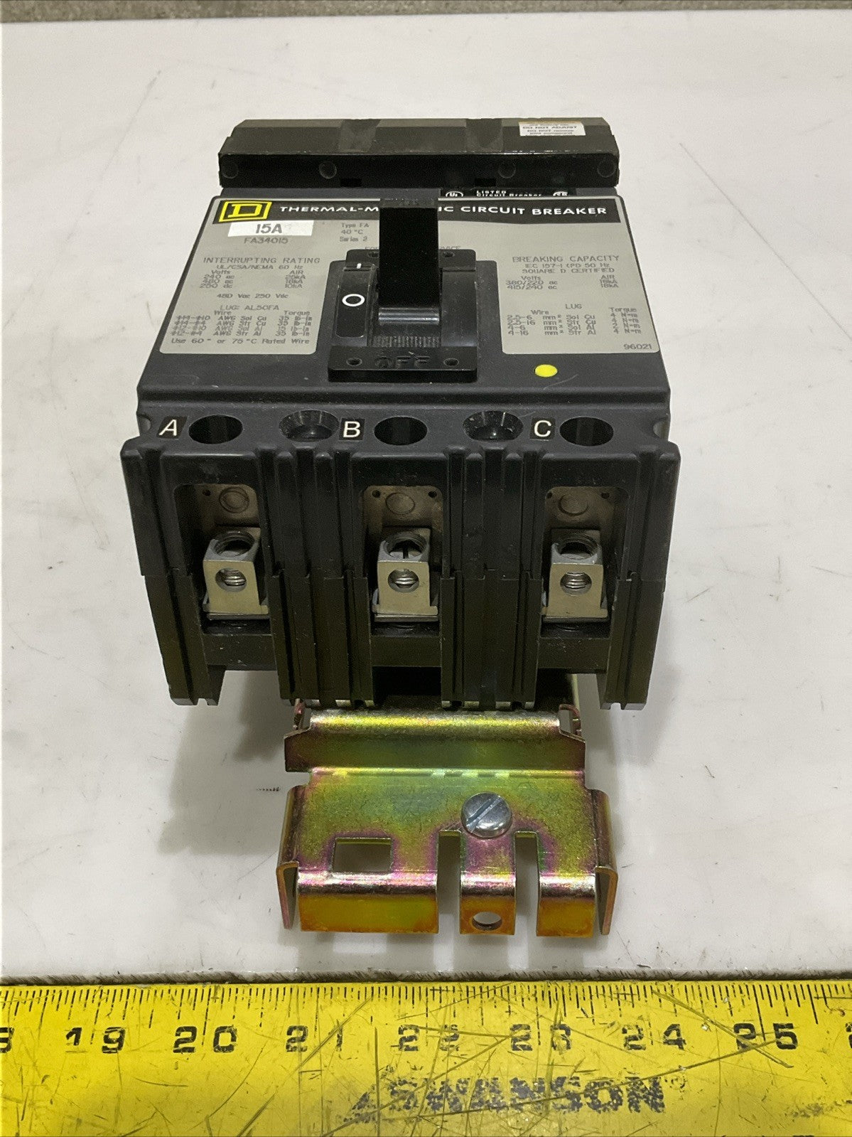 SQUARE D FA34015 MAGNETIC CIRCUIT BREAKER 3P 15A 480V 50/60HZ 250 VDC Z2M