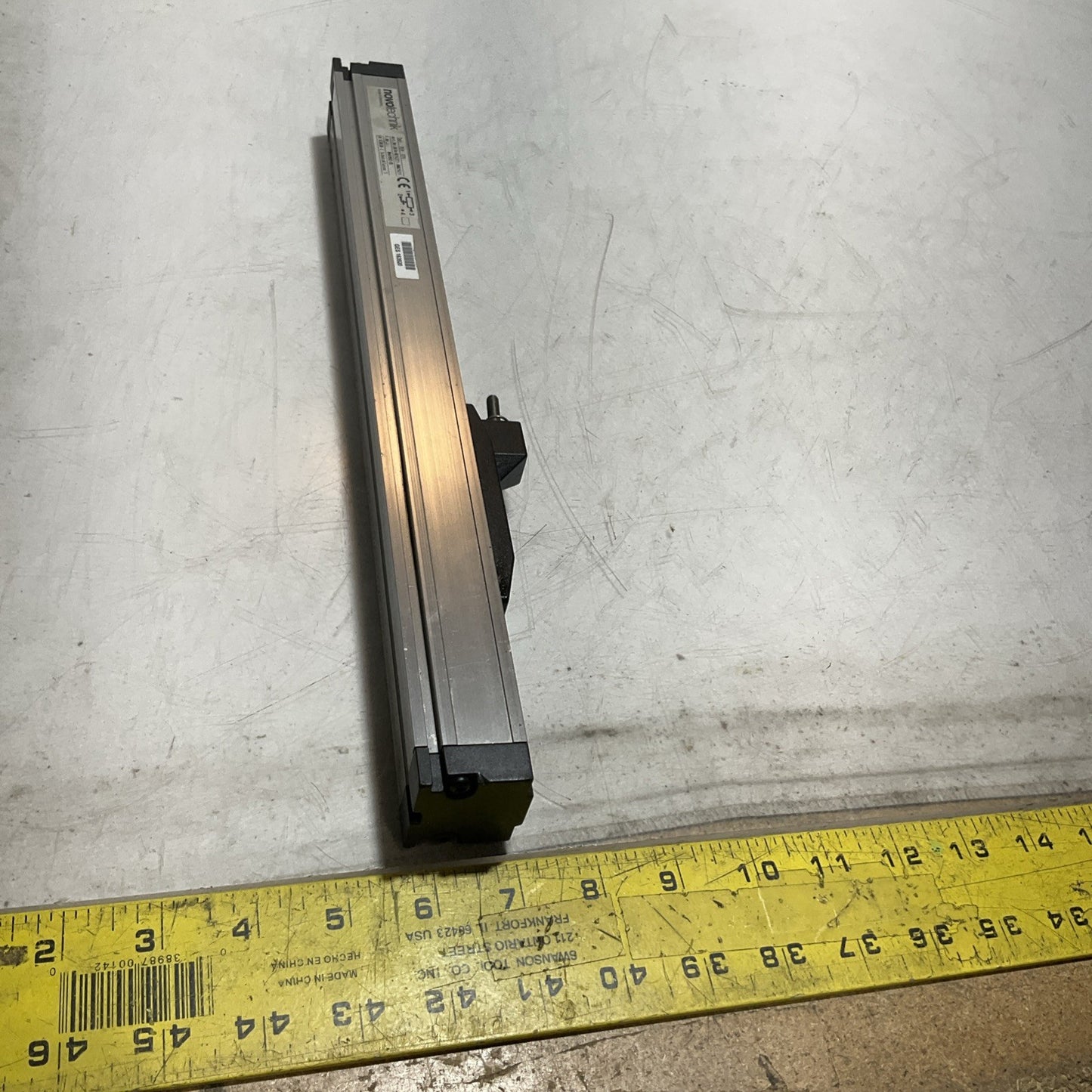 NOVOTECHNIK TLH225-002523 046892 FREQUENCY POSITION TRANSDUCER Z2M