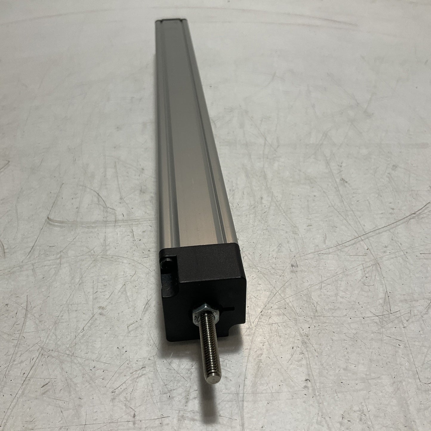 NOVOTECHNIK LWH300 - 024312 POSITION LINEAR TRANSDUCER SENSOR Z2M