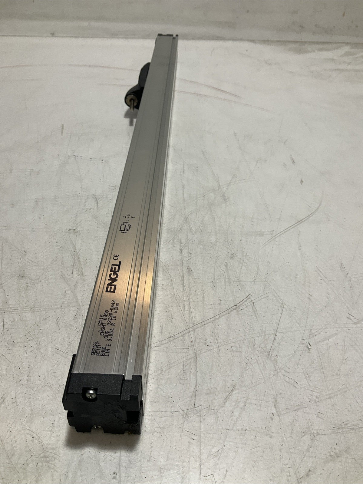 ENGEL 02220-0642 LINEAR CLAMP POSITION TRANSDUCERS 0.05% R10 KOhM SENSOR Z2M