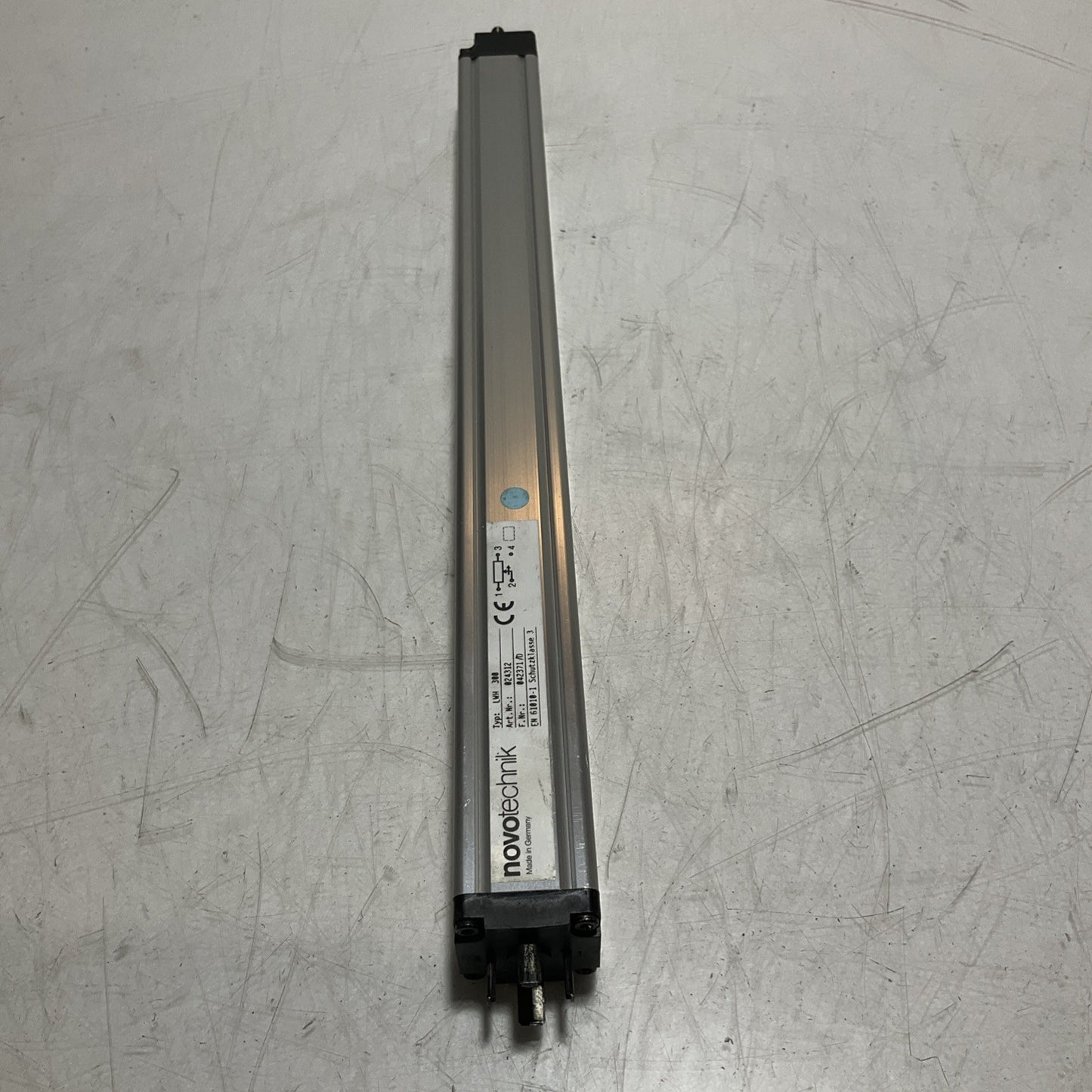 NOVOTECHNIK LWH300 - 024312 POSITION LINEAR TRANSDUCER SENSOR Z2M