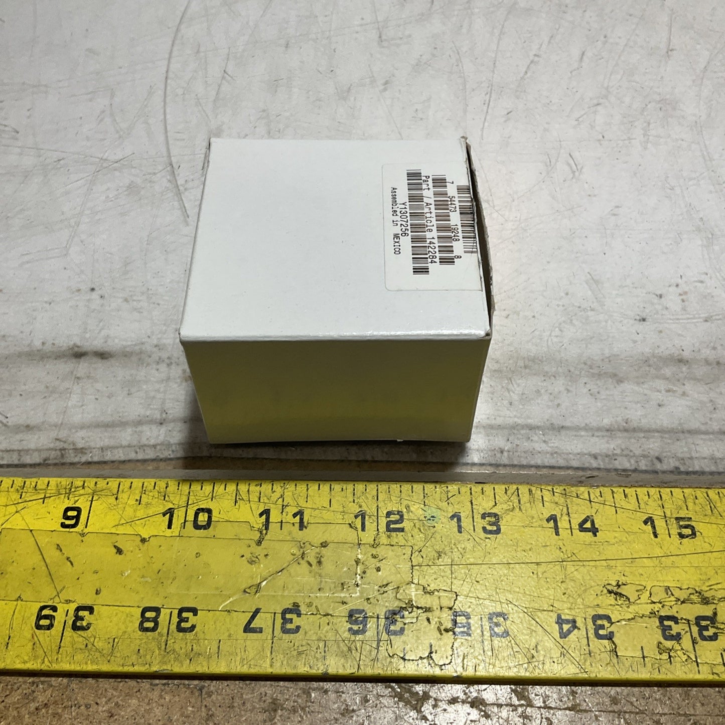 BRADY Y1307256 142284 B-95 42038 ORANGE VINYL LABEL TAPE 0.5X50 LOT OF 2 Z2M