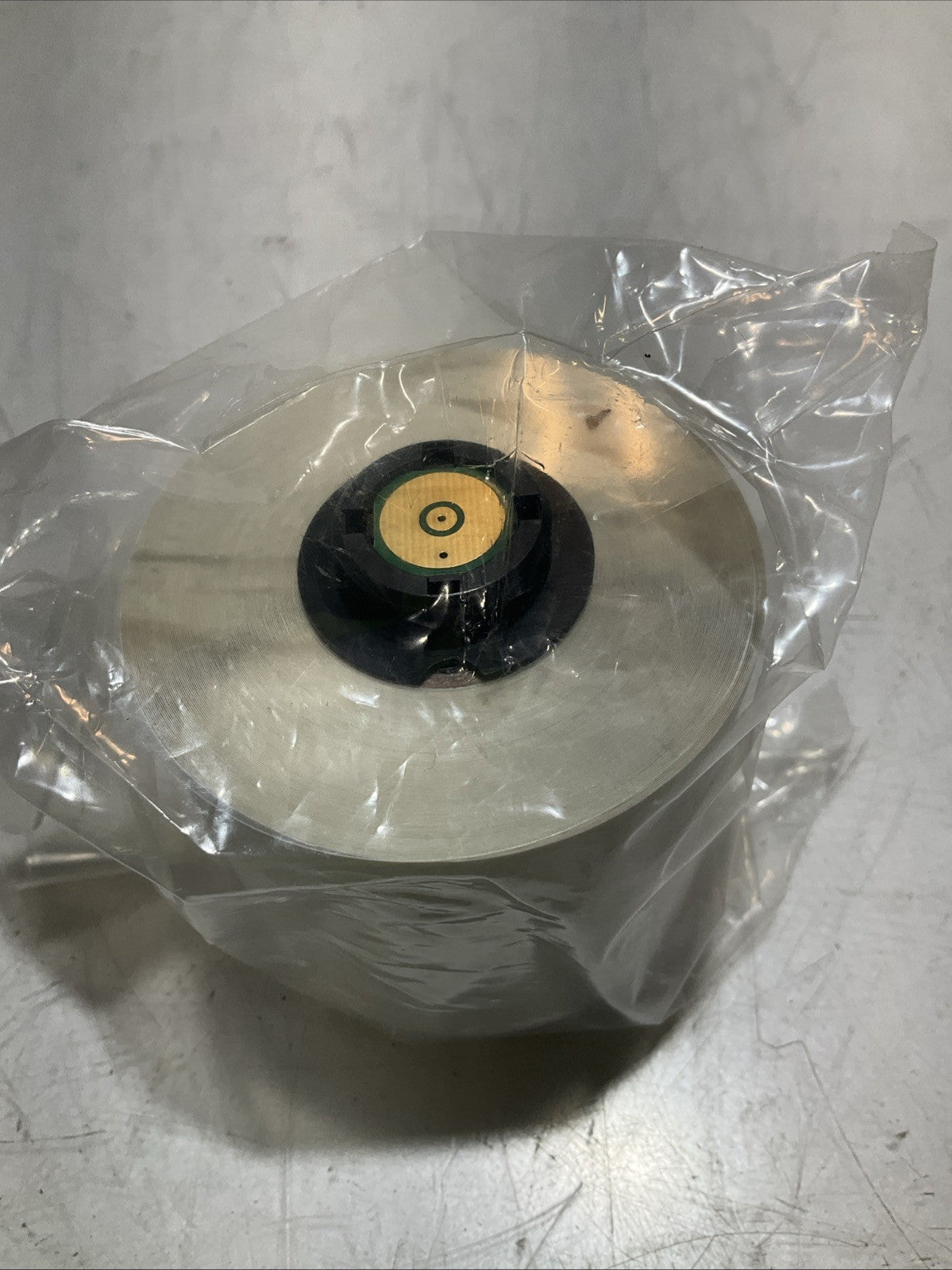 BRADY HANDIMARK 142271-27374026 WHITE VINYL 2.0X50 50.8MX15.2 LABEL TAPE Z2M