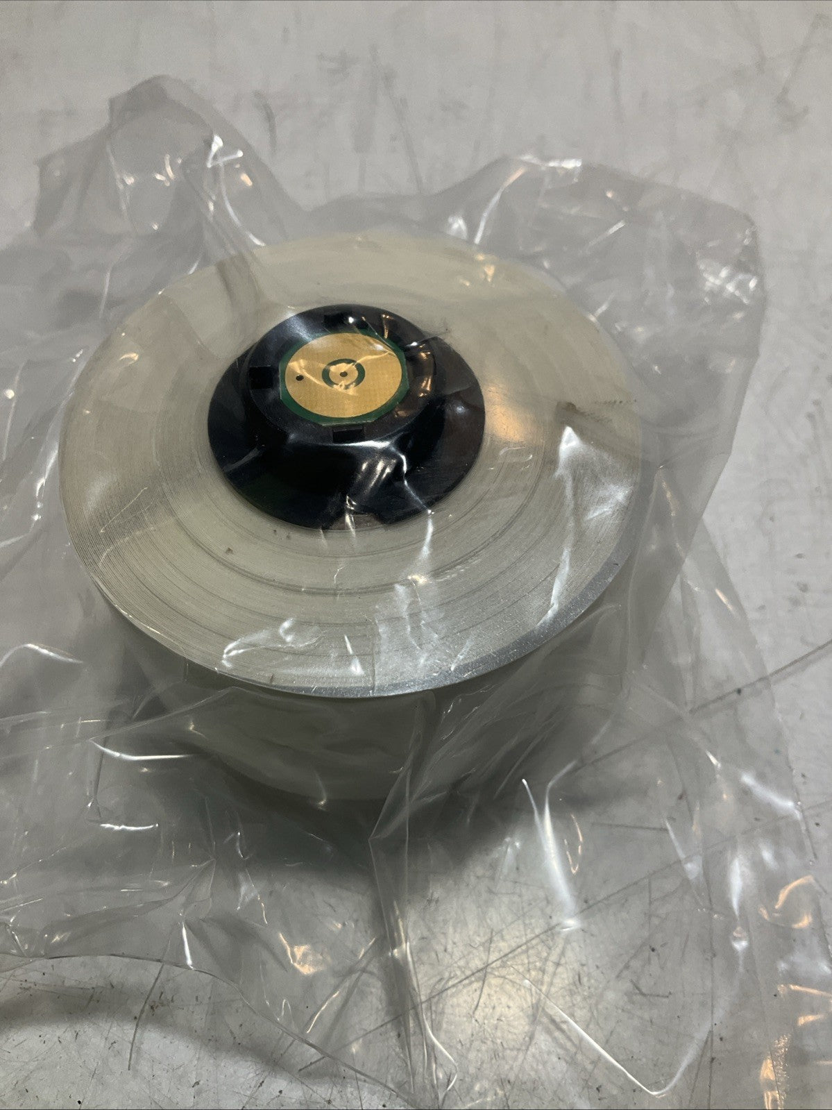 BRADY HANDIMARK 142270 B-595 WHITE VINYL 1.0X50 25.4MX15.2M LABEL TAPE Z2M