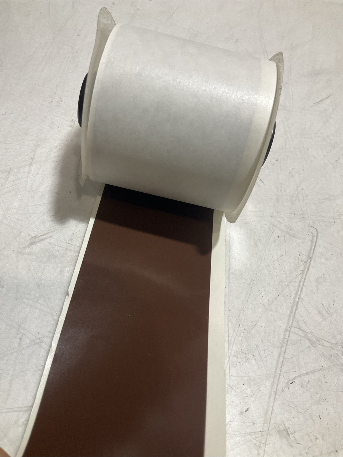 BRADY HANDIMARK Y1307268-142295-42021 BROWN VINYL 2.0X50 LABEL TAPE LOT OF 2 Z2M