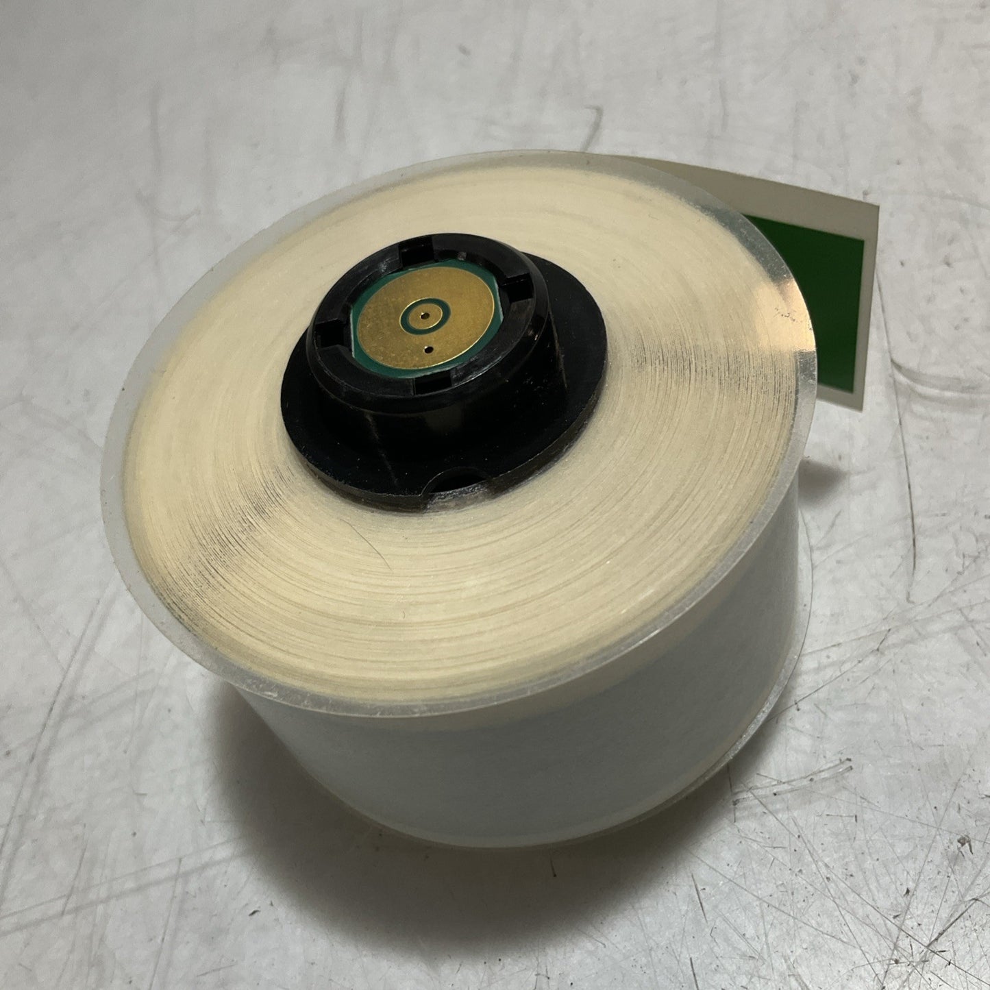 BRADY HANDIMARK Y6091-42027 GREEN VINYL LABEL TAPE 1.0X50 LOT OF 2 Z2M