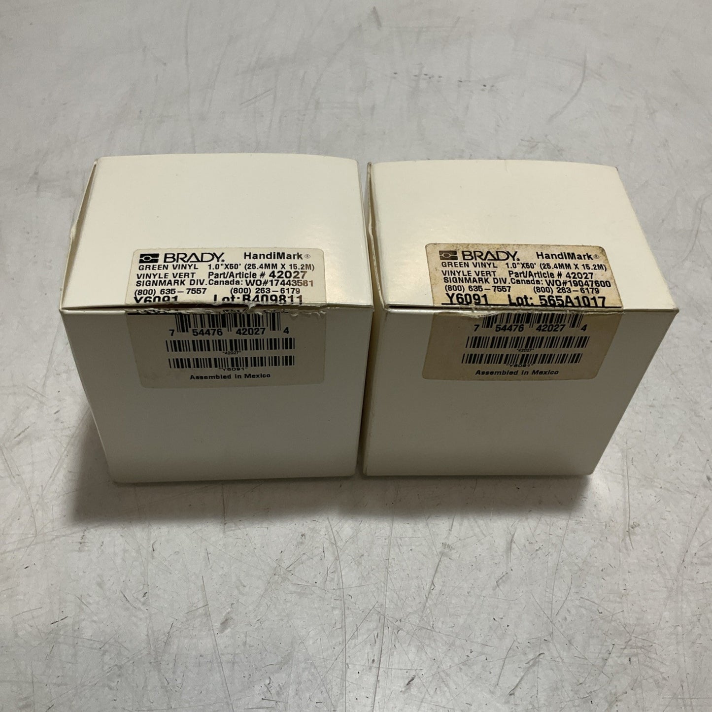BRADY HANDIMARK Y6091-42027 GREEN VINYL LABEL TAPE 1.0X50 LOT OF 2 Z2M