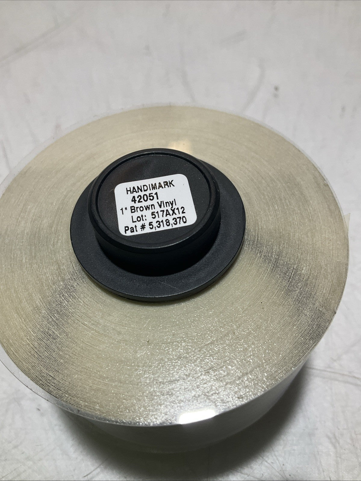 BRADY HANDIMARK Y6110-42051 BROWN VINYL 1.50X50 25.4MX15.2 LABEL TAPE QTY 2 Z2M