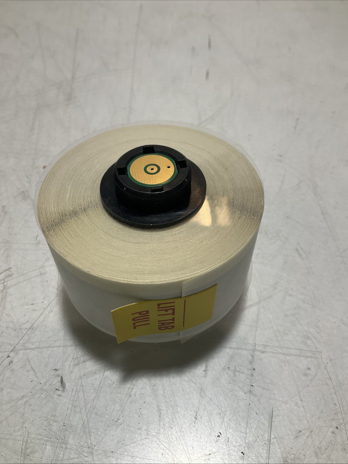 BRADY HANDIMARK Y6110-42051 BROWN VINYL 1.50X50 25.4MX15.2 LABEL TAPE QTY 2 Z2M