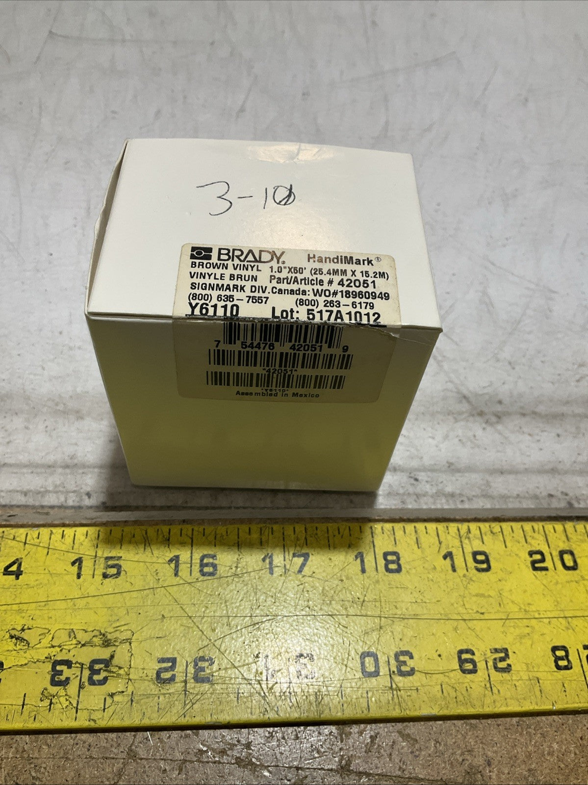 BRADY HANDIMARK Y6110-42051 BROWN VINYL 1.50X50 25.4MX15.2 LABEL TAPE QTY 2 Z2M
