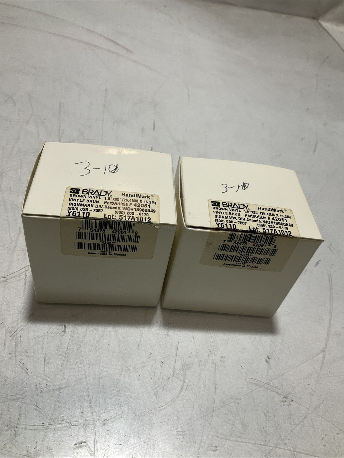 BRADY HANDIMARK Y6110-42051 BROWN VINYL 1.50X50 25.4MX15.2 LABEL TAPE QTY 2 Z2M