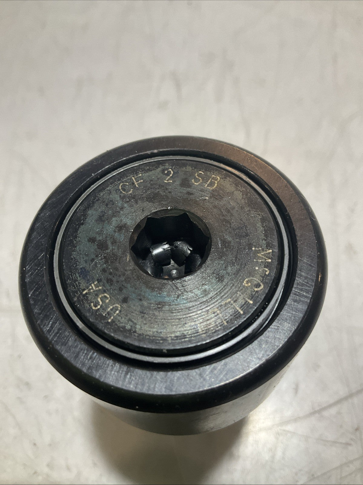 MCGILL CF 2SB  CYLINDRICAL INCH CAM FOLLOWER  BEARING  Z2M