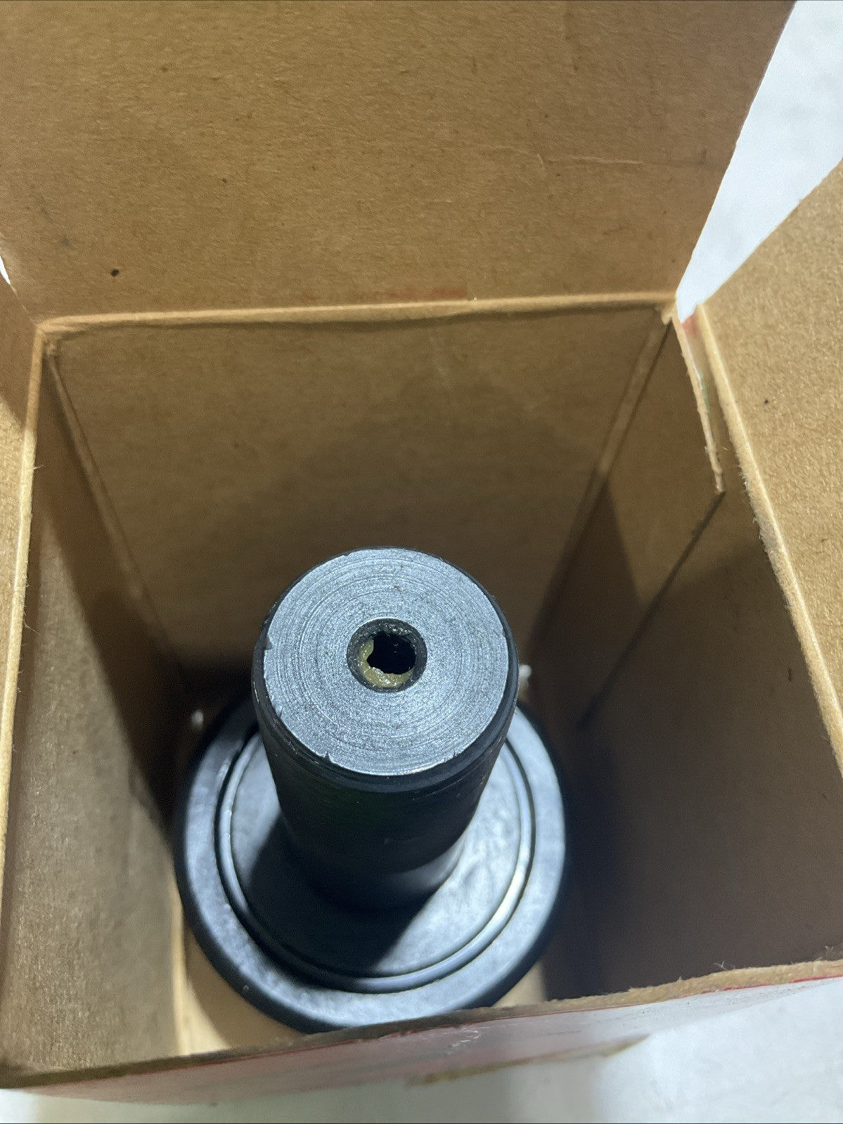 MCGILL CF 2SB  CYLINDRICAL INCH CAM FOLLOWER  BEARING  Z2M