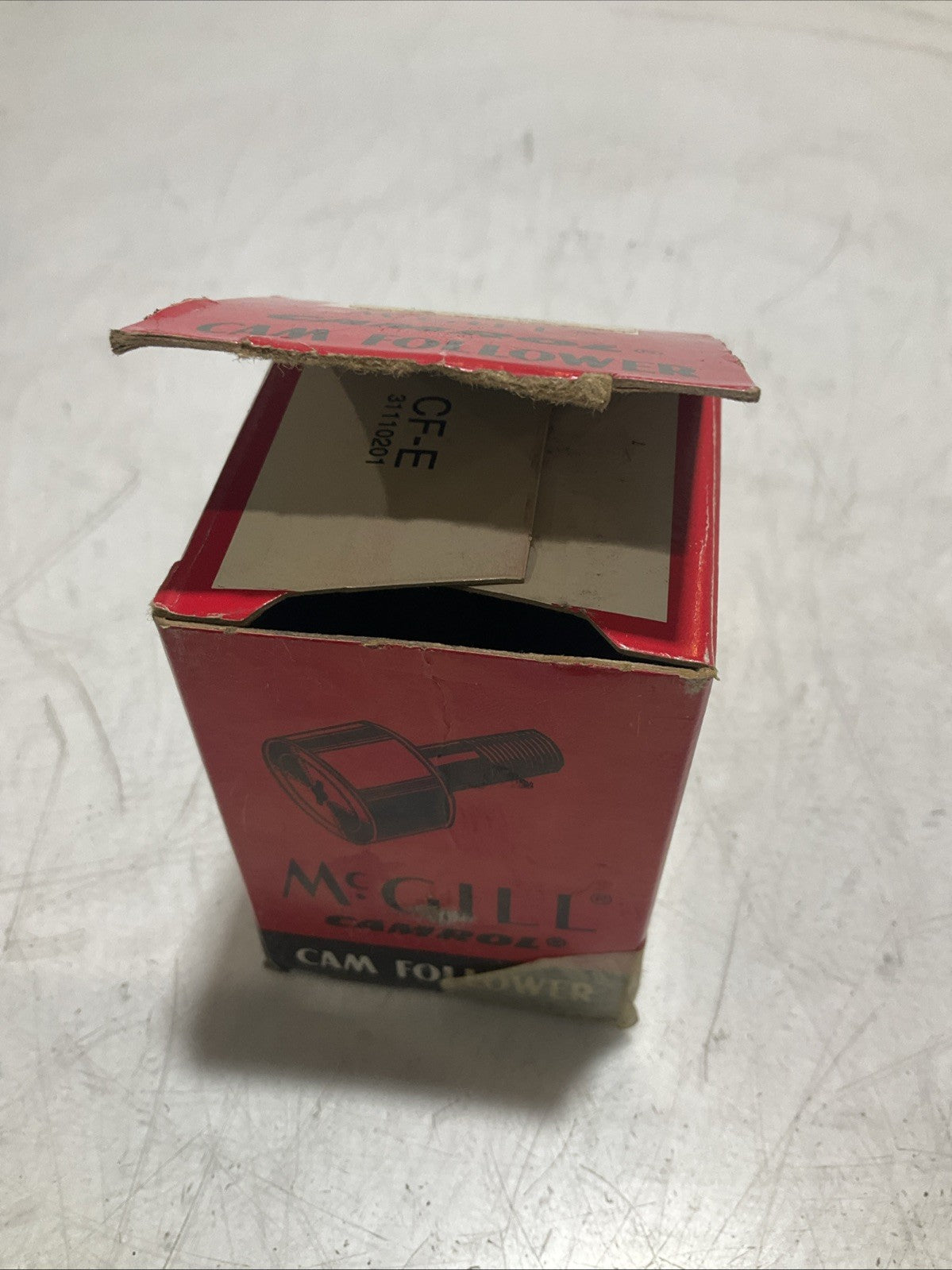 MCGILL CF 2SB  CYLINDRICAL INCH CAM FOLLOWER  BEARING  Z2M