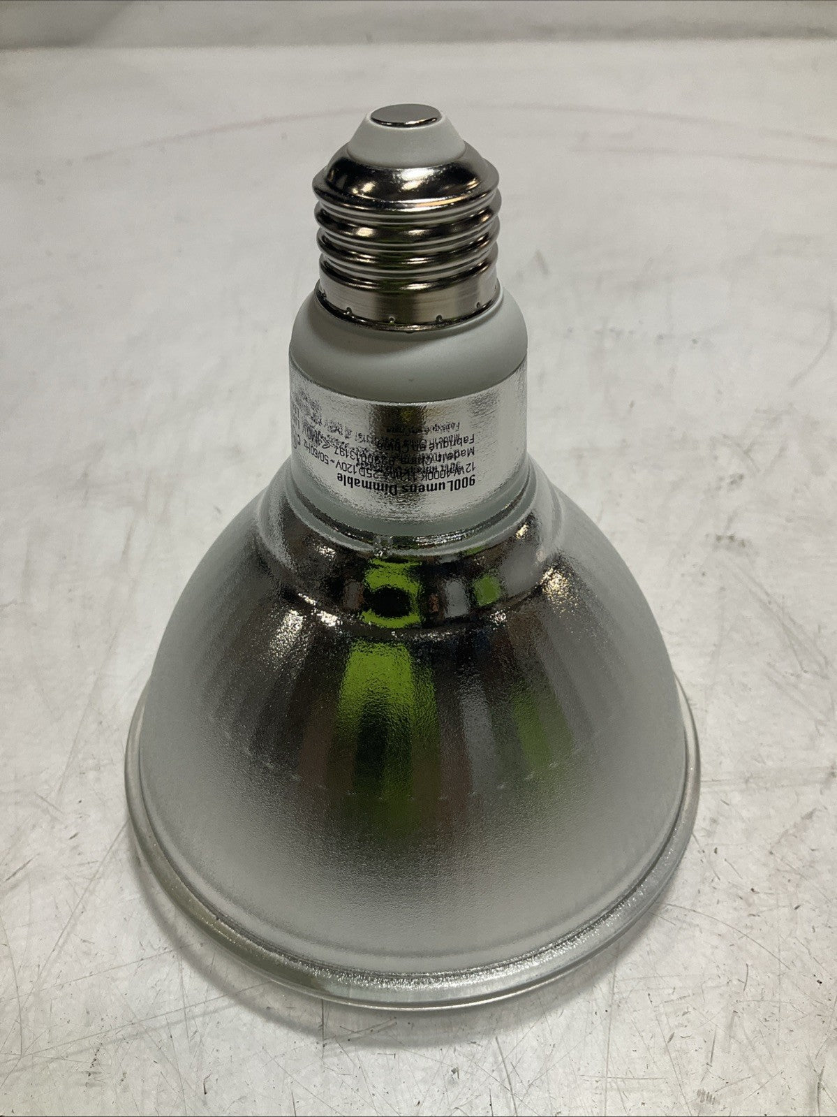 PHILIPS LED 90W 12W LED/DEL12W COOL WHITE LIGHT 900BRIGHTNESS LOT OF 2 Z2M