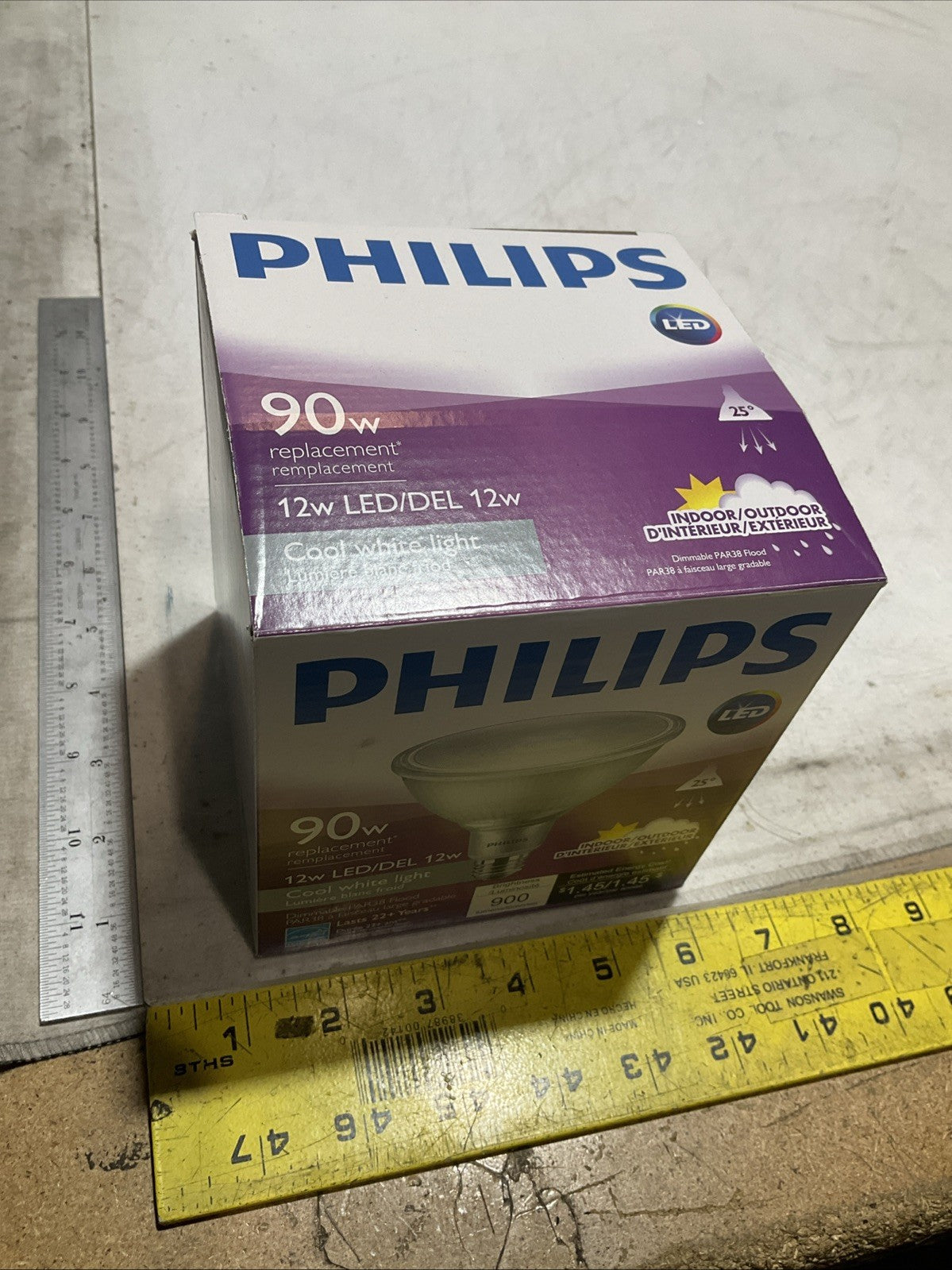 PHILIPS LED 90W 12W LED/DEL12W COOL WHITE LIGHT 900BRIGHTNESS LOT OF 2 Z2M