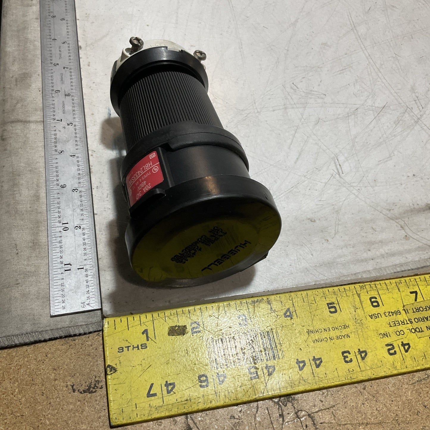 HUBBELL HBL2433SW AC CONNECTOR BODY 20A 480V FEMALE BLACK WATERTIGHT U3S