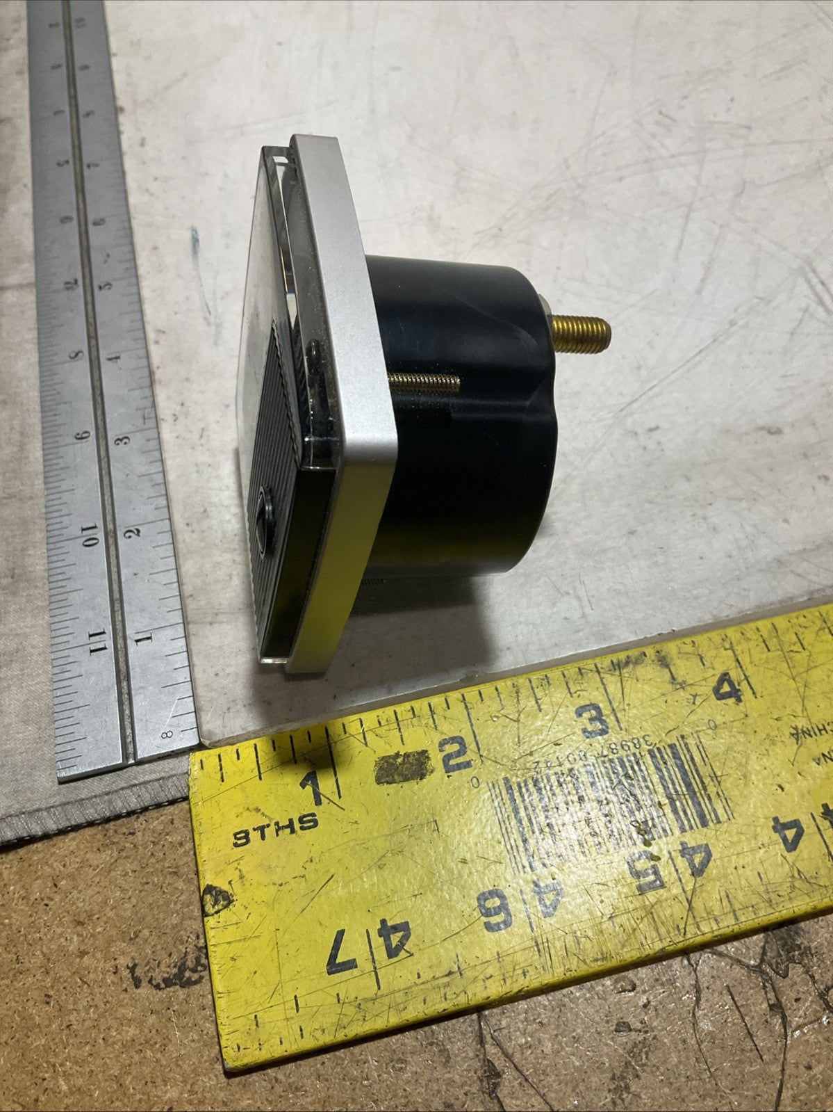 YOKOGAWA YE-250240LSRL A-C AMPERES DIAL PANEL METER Z2M