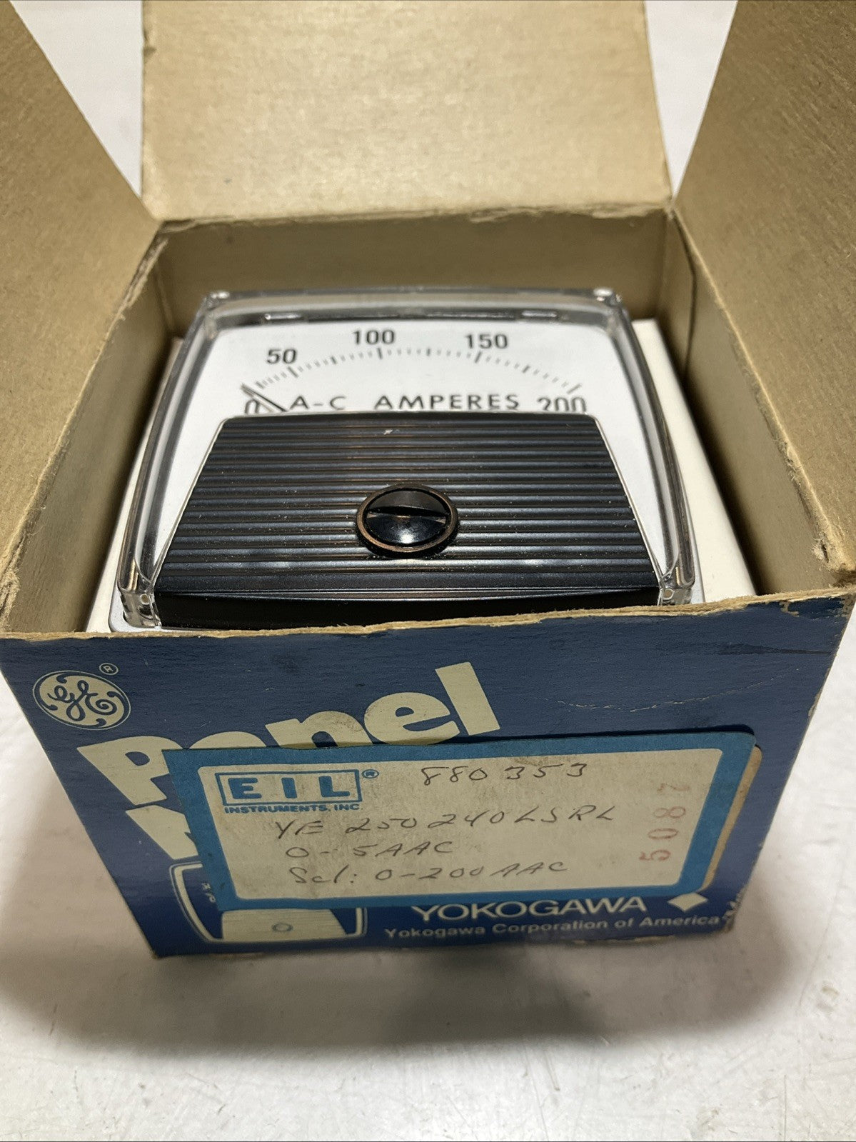 YOKOGAWA YE-250240LSRL A-C AMPERES DIAL PANEL METER Z2M