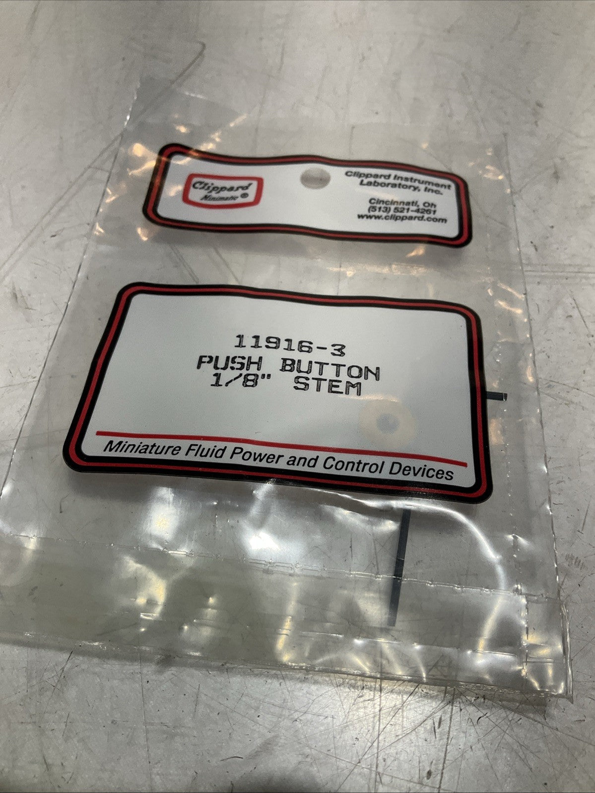 CLIPPARD 11916-3 SMALL PUSH BUTTON 1/8 MOUNTS DIRECTLY ON VALVE LOT OF 15 Z2M