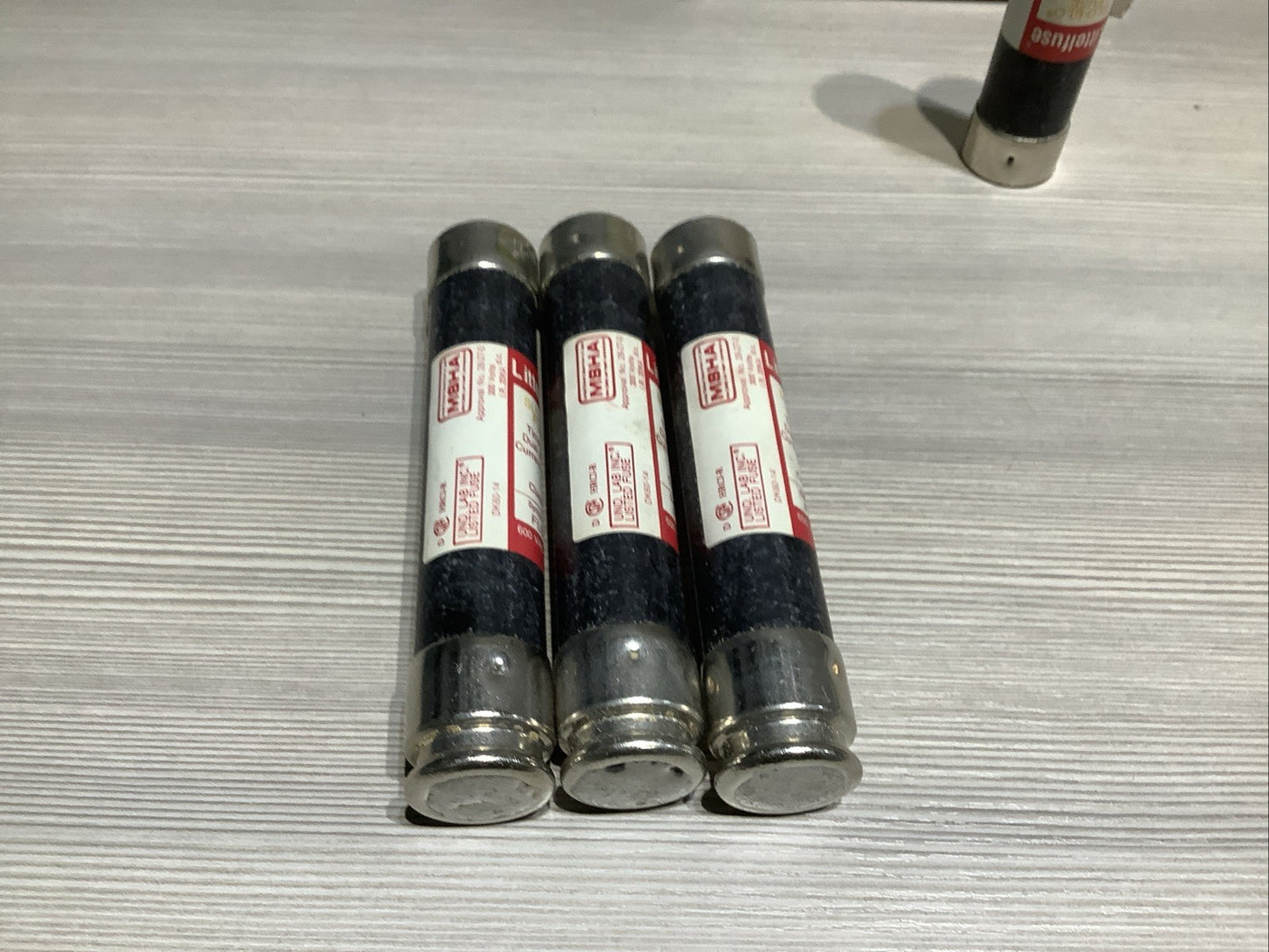 LITTELFUSE SLO-BLO FUSES FLSR 50 LOT OF 7 VOLTAGE 600 Z2M