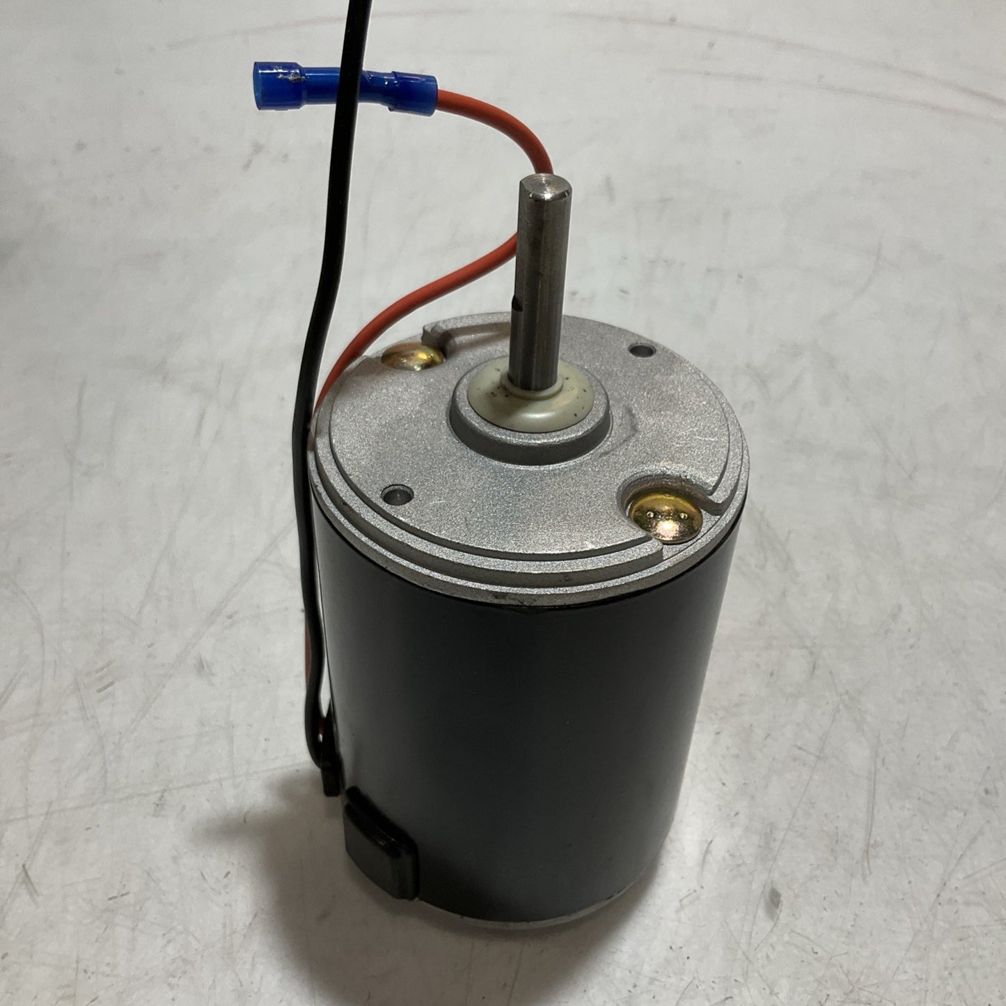 DTAC 02-48105 BLOWER MOTOR 24V Y2M