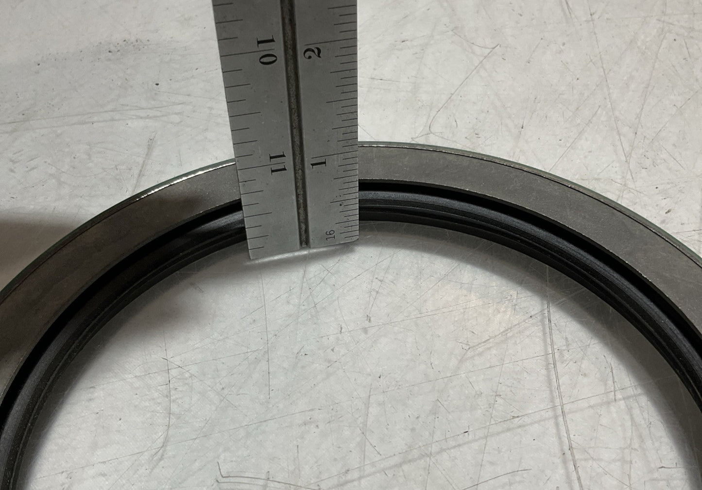 CR SERVICES 48769 RADIAL SHAFT OIL SEAL Y2M