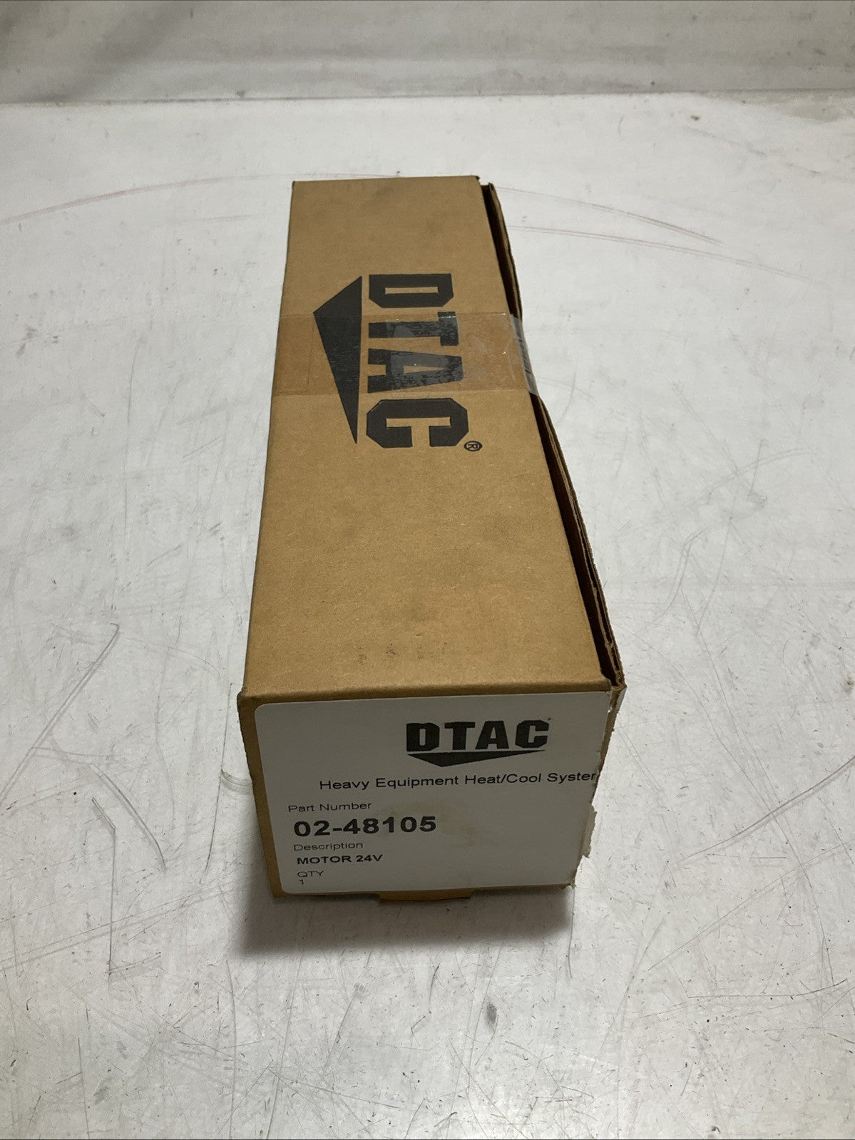DTAC 02-48105 BLOWER MOTOR 24V Y2M