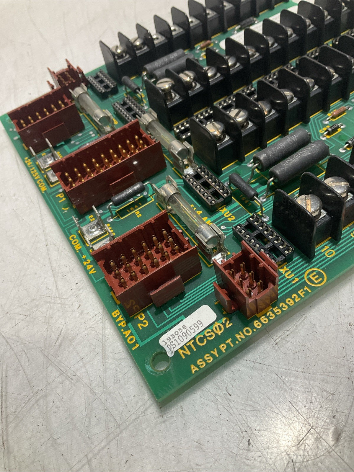 BAILEY NTCS02-6635392F1 CONTROL MODULE TERMINAL CIRCUIT UNIT 125VDC Y2M