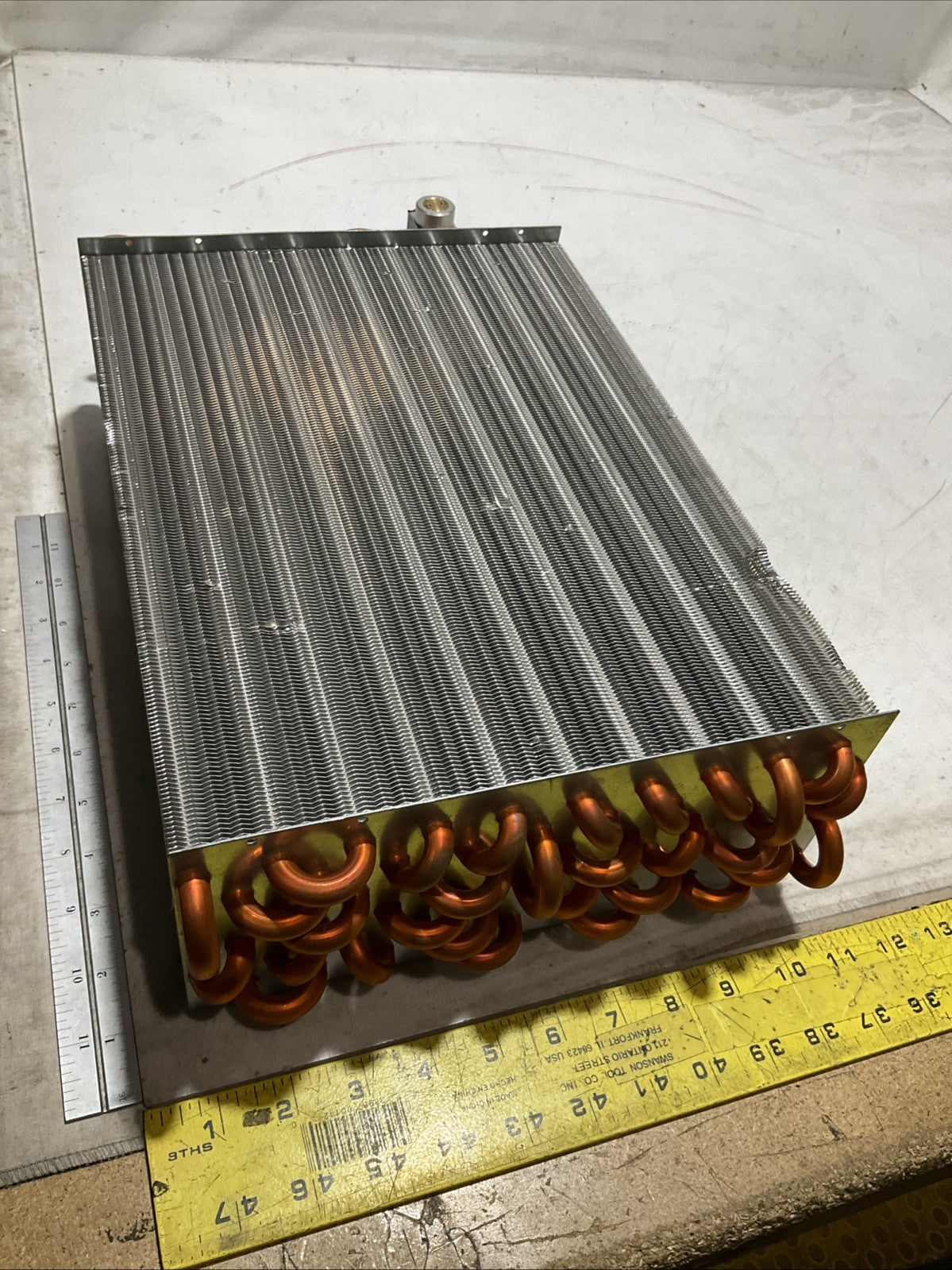 JOHN DEERE RE327083 A/C EVAPORATOR CORE Y2M